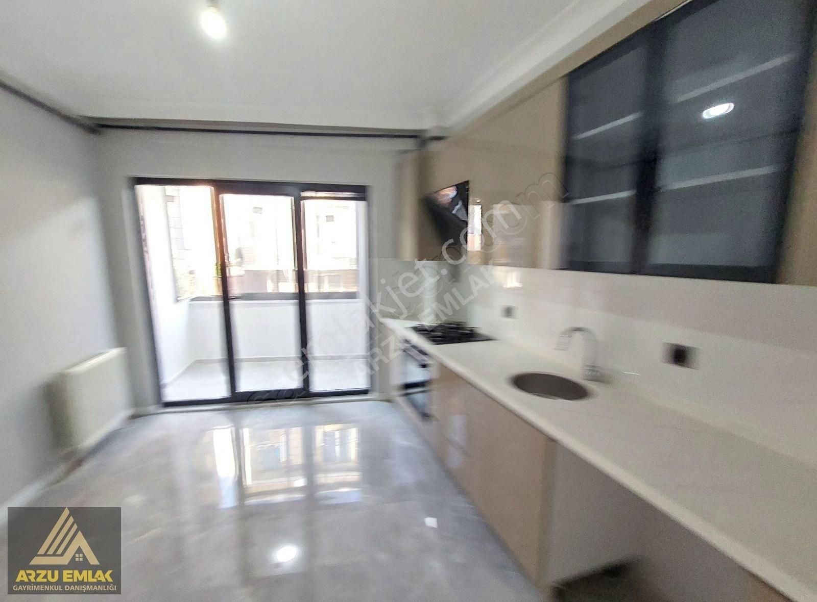 Arzu Emlaktan Gazi Mah. Satılık Sıfır 3+1 Asansörlü Daire - Görsel 22