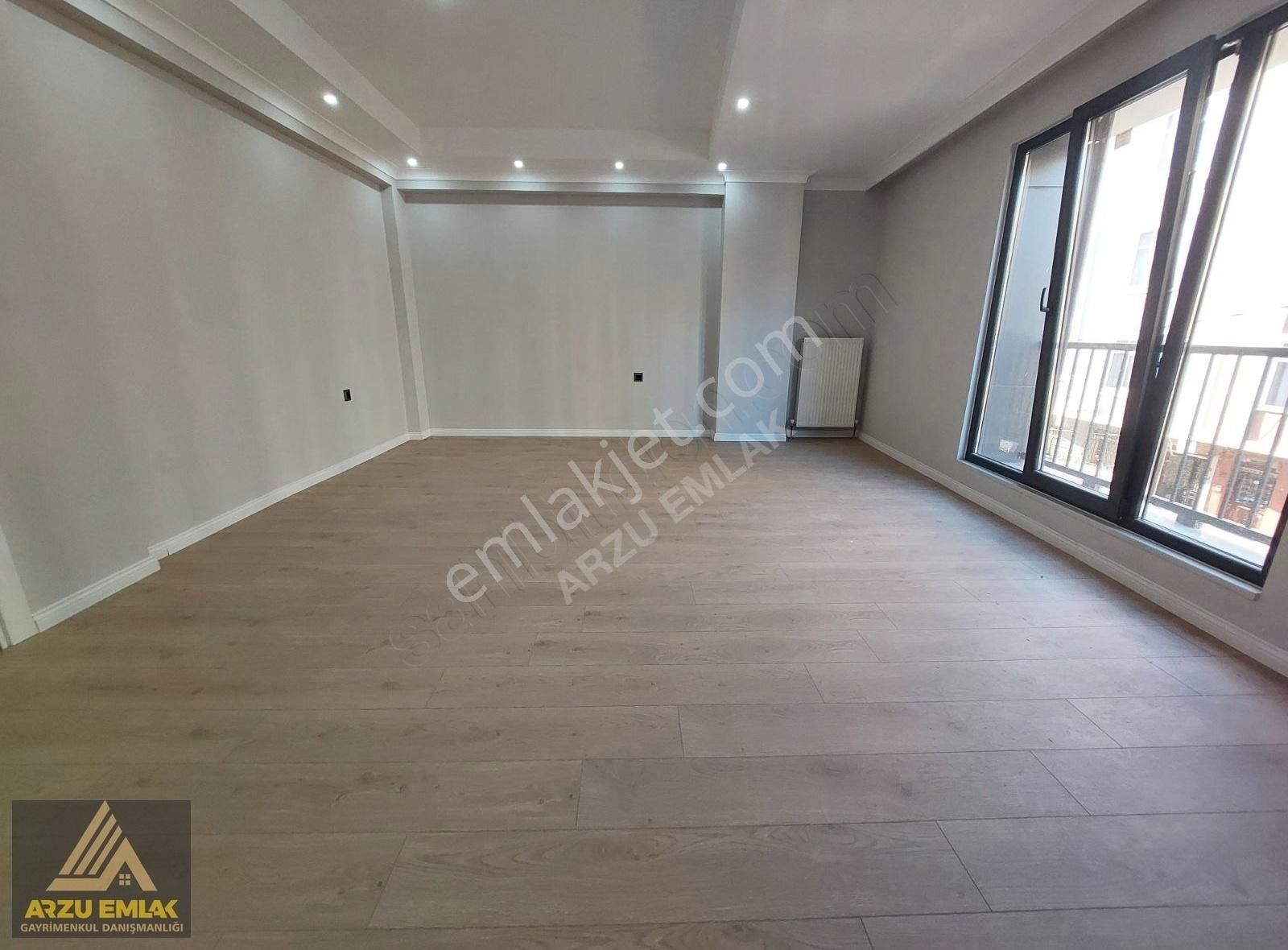Arzu Emlaktan Gazi Mah. Satılık Sıfır 3+1 Asansörlü Daire - Görsel 4