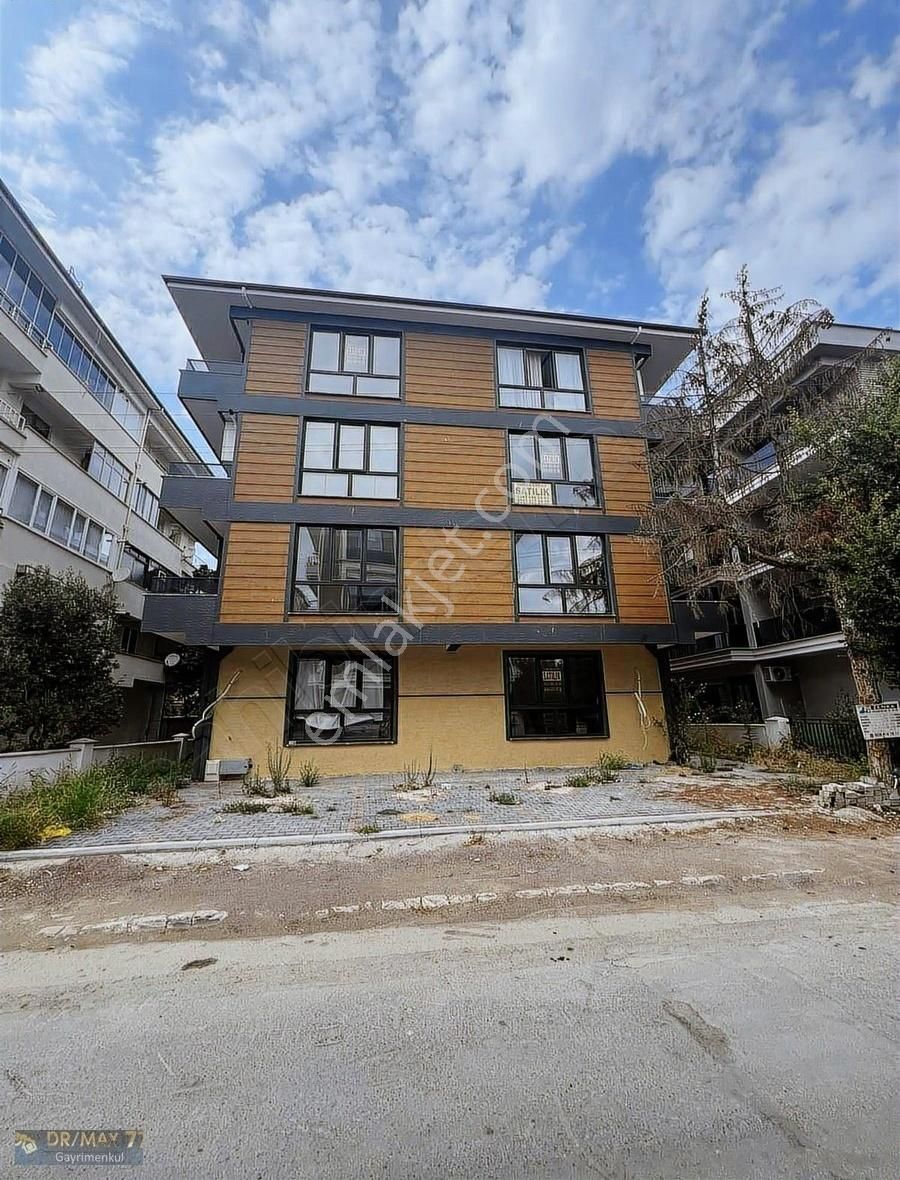 Dr/max 77 Emlaktan Satılık Sahil Mah. Çok Geniş 2+1 - Görsel 23
