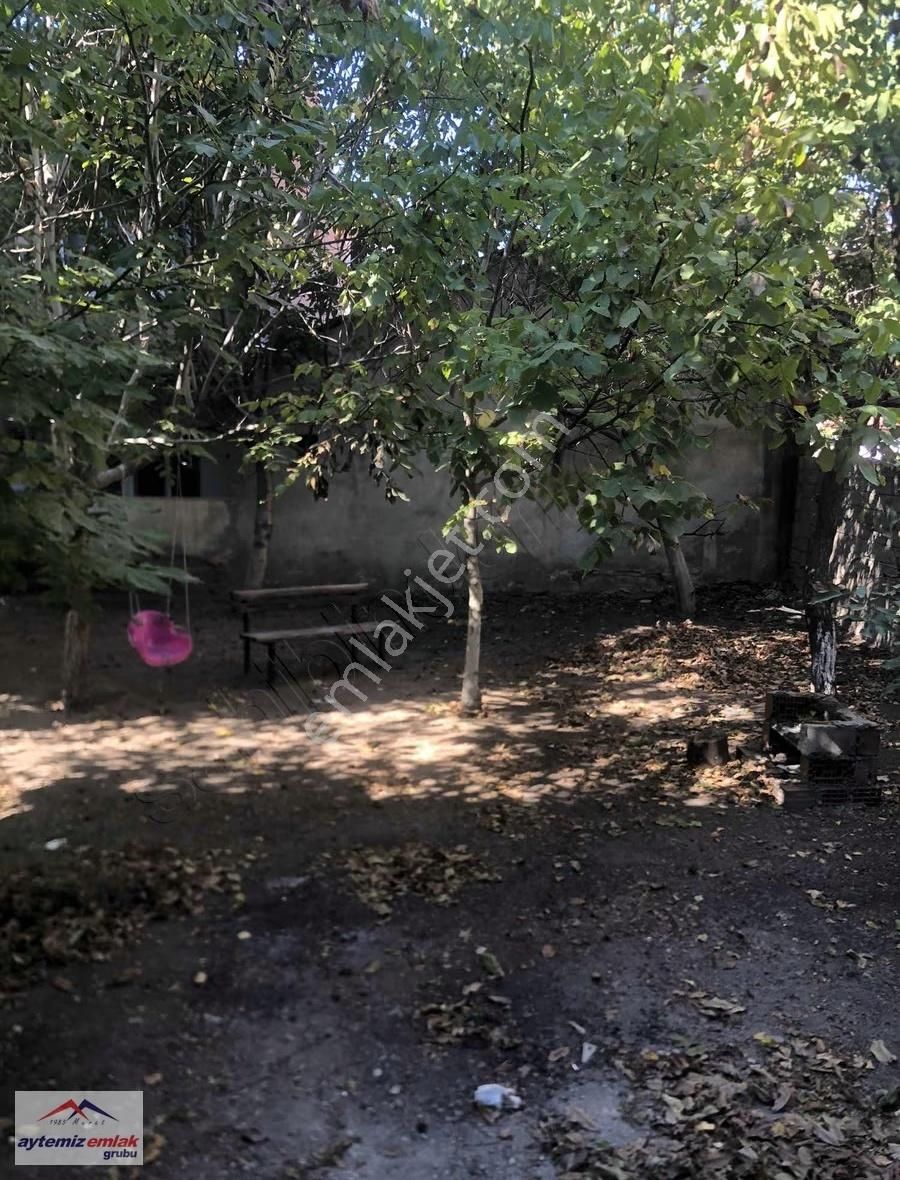 Sındırgı Merkezde Doğalgazlı 3+1 Bahçeli Satılık Ev - Görsel 10