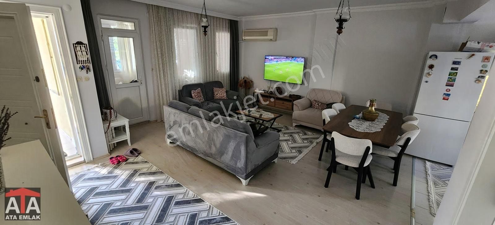 Bahçeli Müstakil Villa (bitişik Nizam) 200 M2 Arsa Paylı