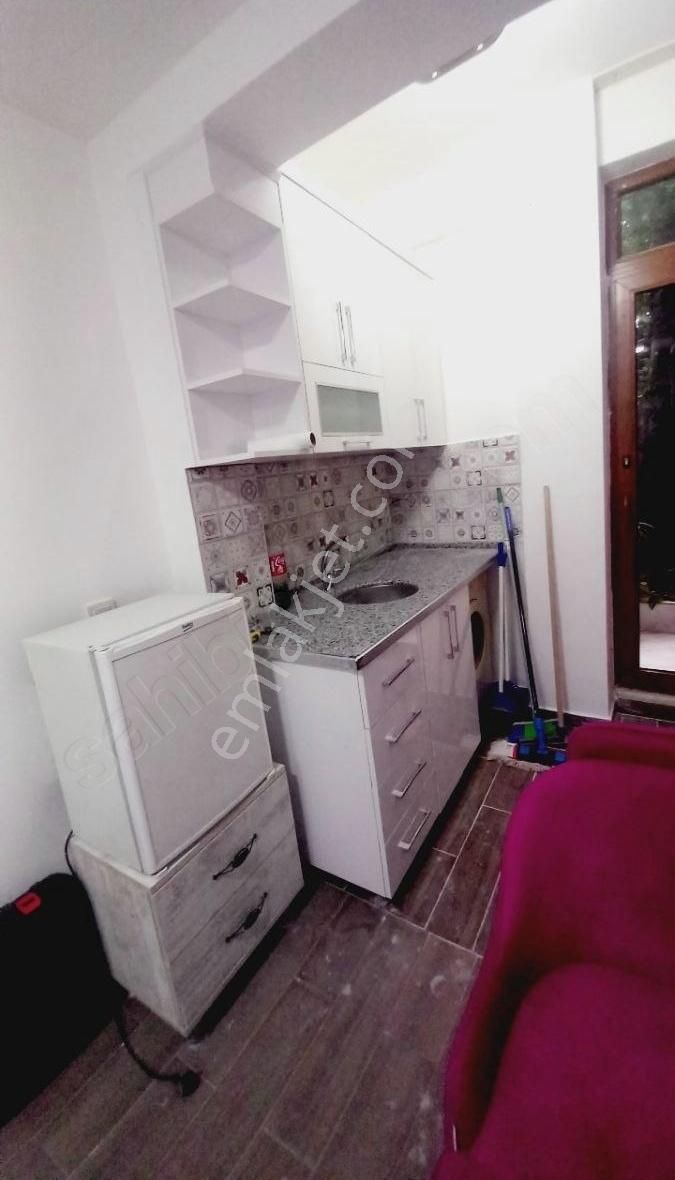 Side Anadolu Hastanesi Civarı Eşyalı Havuzlu Stüdyo Daire Acil - Görsel 9