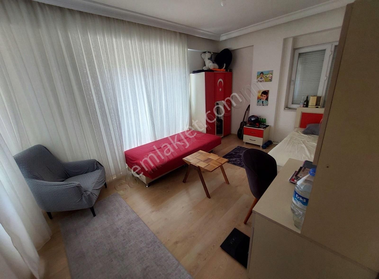 Örnek Mahallesinde Cadde Cepheli Arakat Daire - Görsel 12