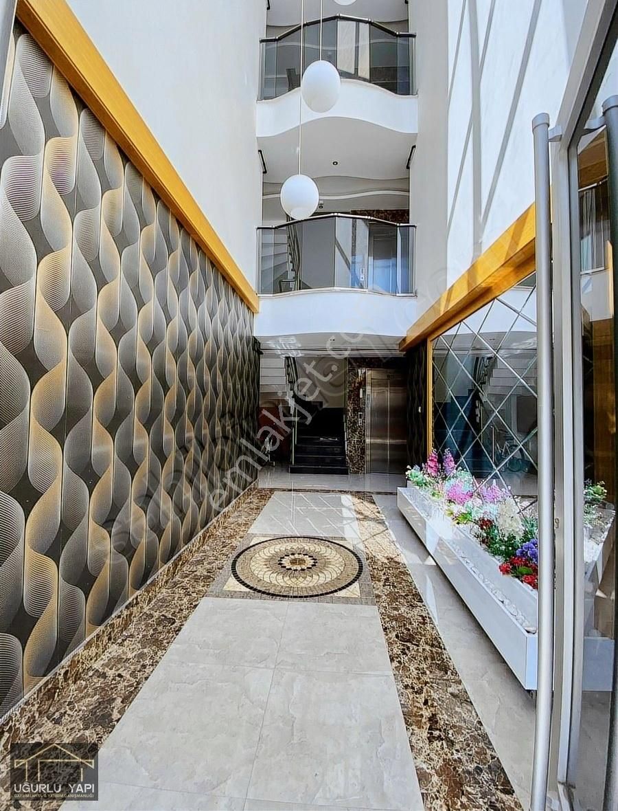 Uğurlu'dan Fatih Mah. Lüks Deniz Manzaralı *5+2 Dubleks Daire