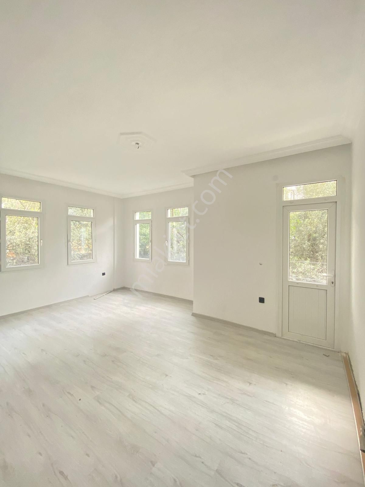 Akdeniz Emlakta Satılık 3+1 Daire - Görsel 15