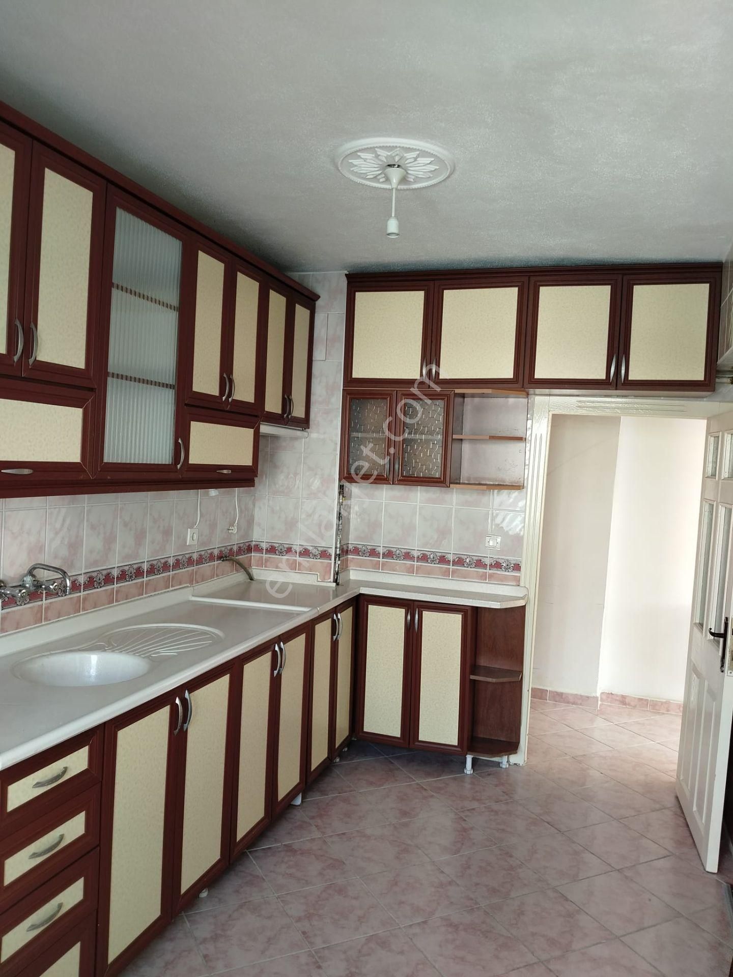 Mç Emlak'tan Selçuklu Mah'sınde 3+1 Satılık Daire - Görsel 3