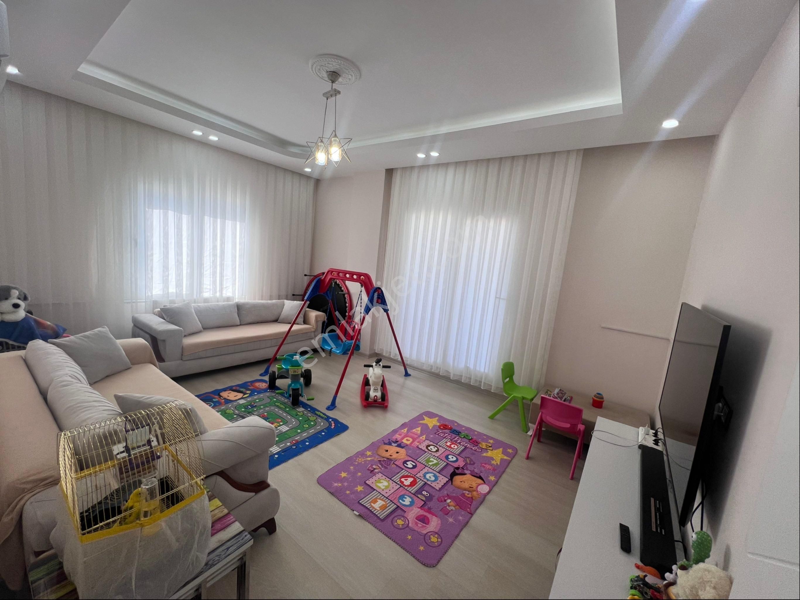 Murat Emlaktan Ultra Lüks Siteli 5+1 Dubleksimiz Satılıktır - Görsel 12