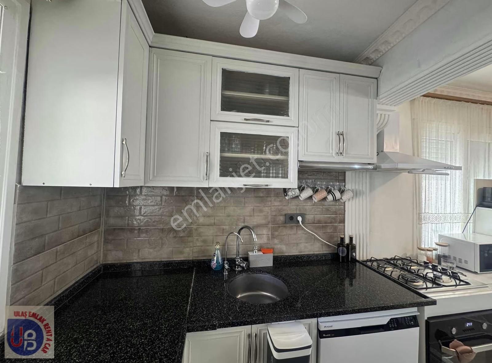 Didim Akbük'te Merkezi Konum 4+1 Eşyalı Villa - Görsel 12