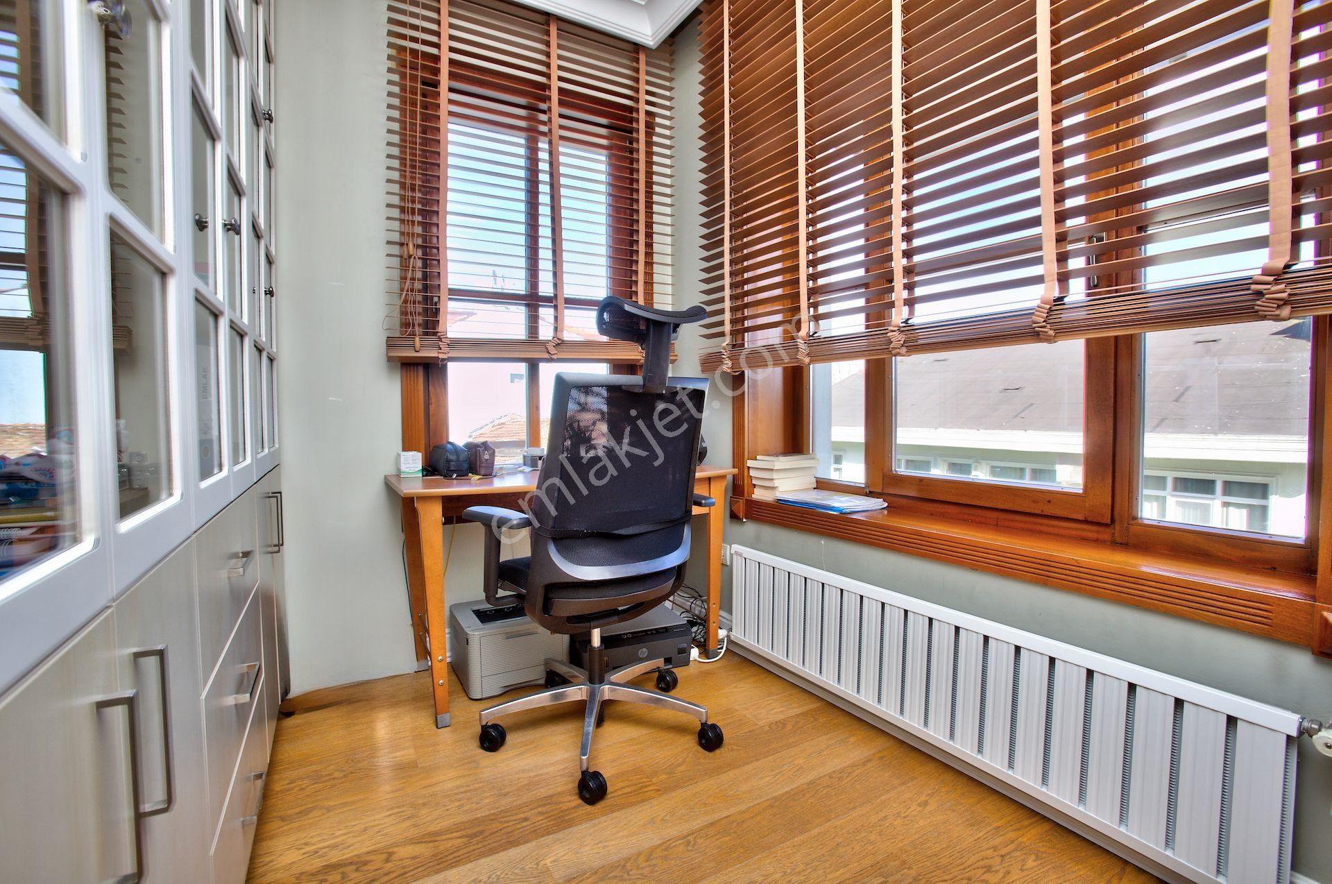 Emirgan'da Boğaz Manzaralı Müstakil Ev - Görsel 21