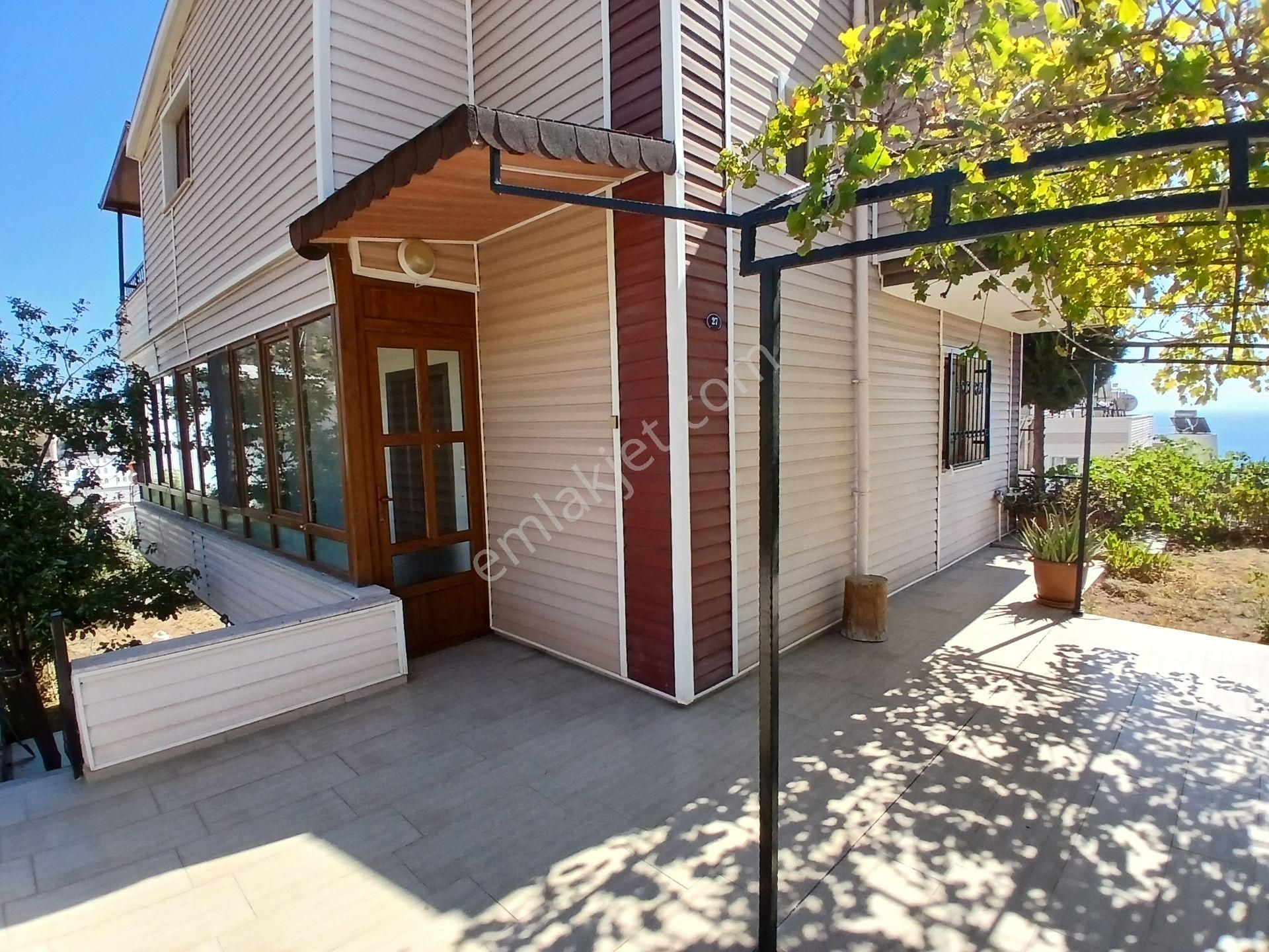 İzmir Dikili Çandarlı Satılık Deniz Manzaralı Tripleks Villa - Görsel 11