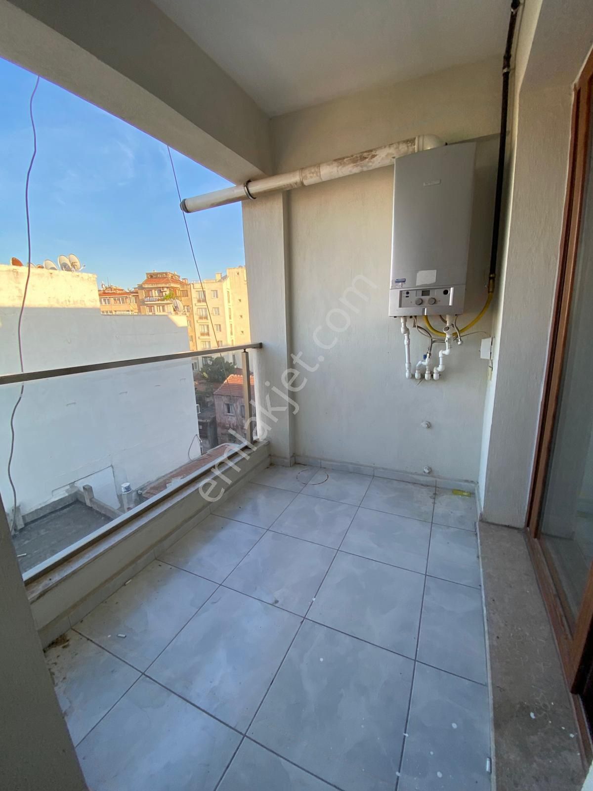 Atilla Mahallesinde Yeni Bina 2+1 Asansörlü Otoparklı Satılık Fırsat Daire - Görsel 6