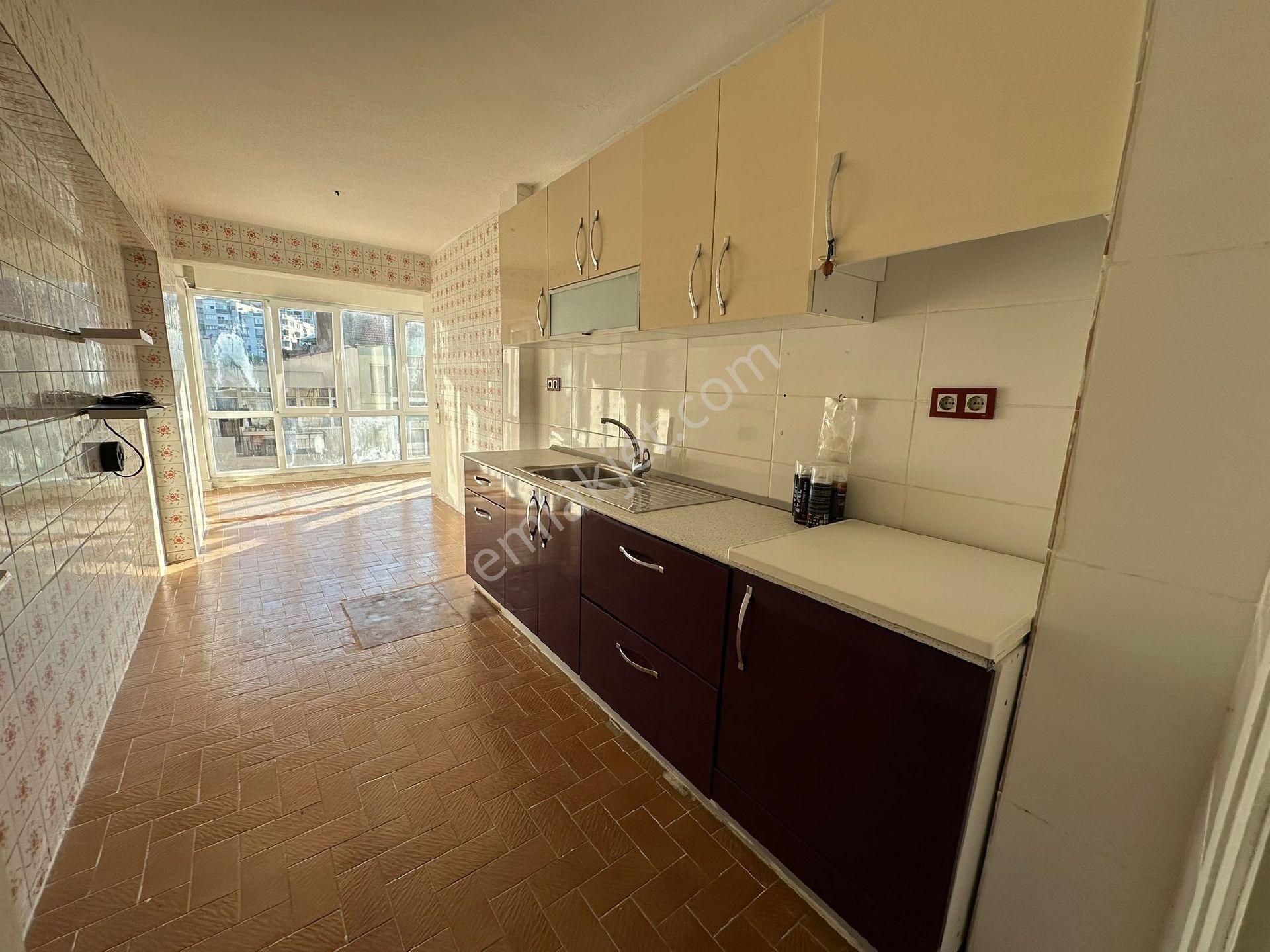 İnönü Caddesinde 3 - Görsel 14