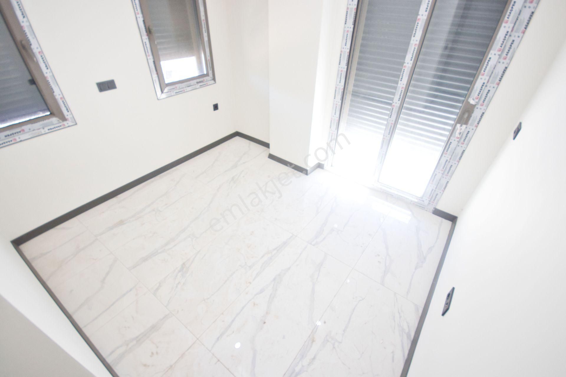 Aktiften Kadıköyde Satılık Mimarisiyle Büyüleyen Yüzme Havuzlu 3wcli 3+1villa - Görsel 12