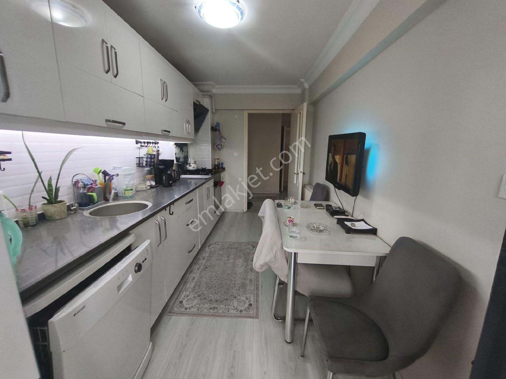 Bahçelievler Mahallesin'de 3+1 Satılık Köşe Daire - Görsel 26