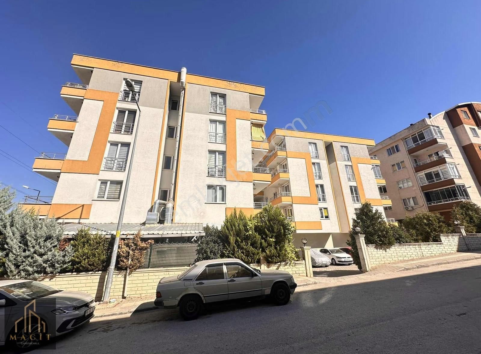 Macit'den Görükle Dumlupınarda 1+1 Eşyalı Kiralık Daire - Görsel 13