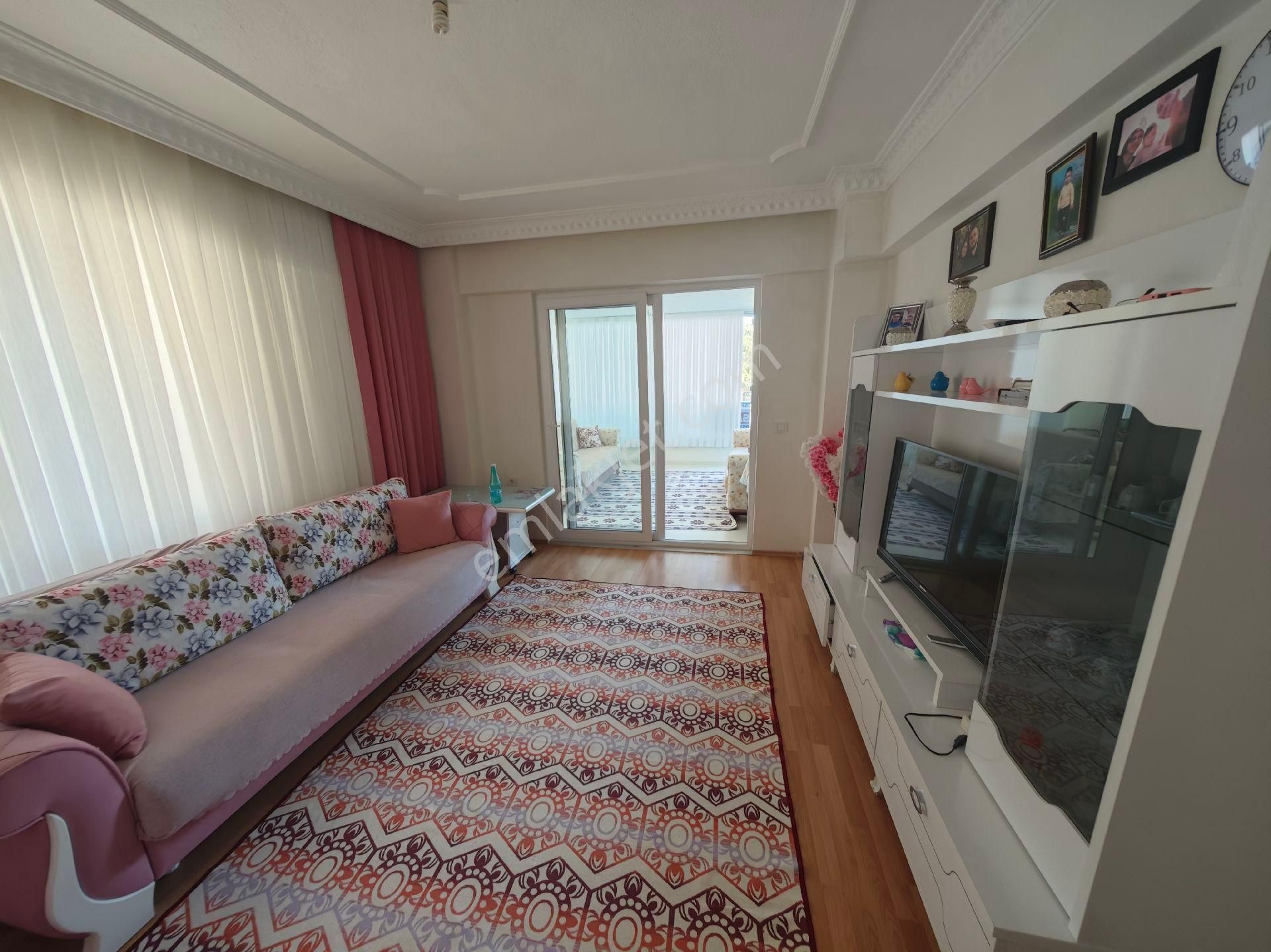 Didim Yeni Mahallede Satılık 2+1 Ayrı Mutfak Daire - Görsel 7