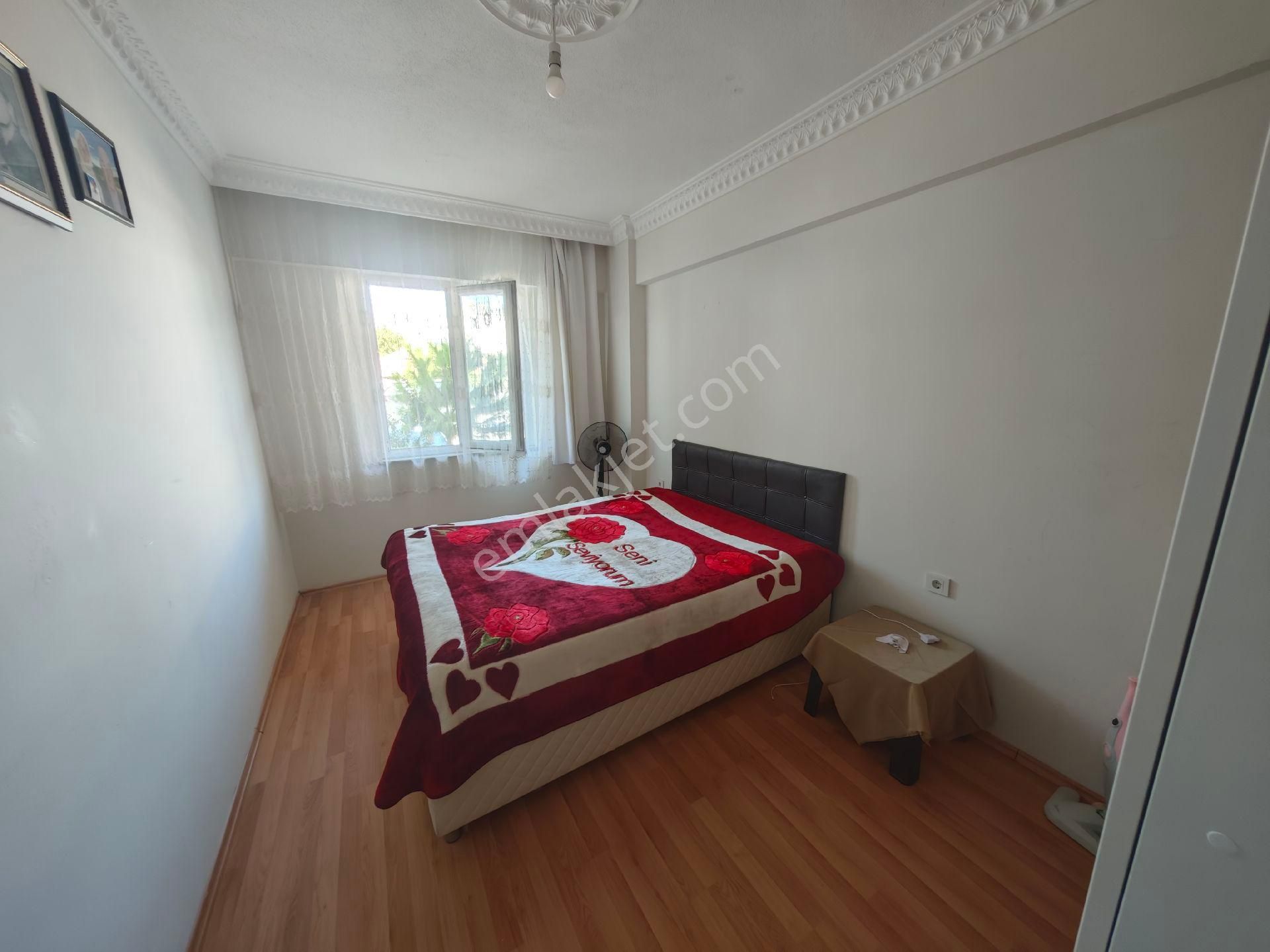 Didim Yeni Mahallede Satılık 2+1 Ayrı Mutfak Daire - Görsel 12