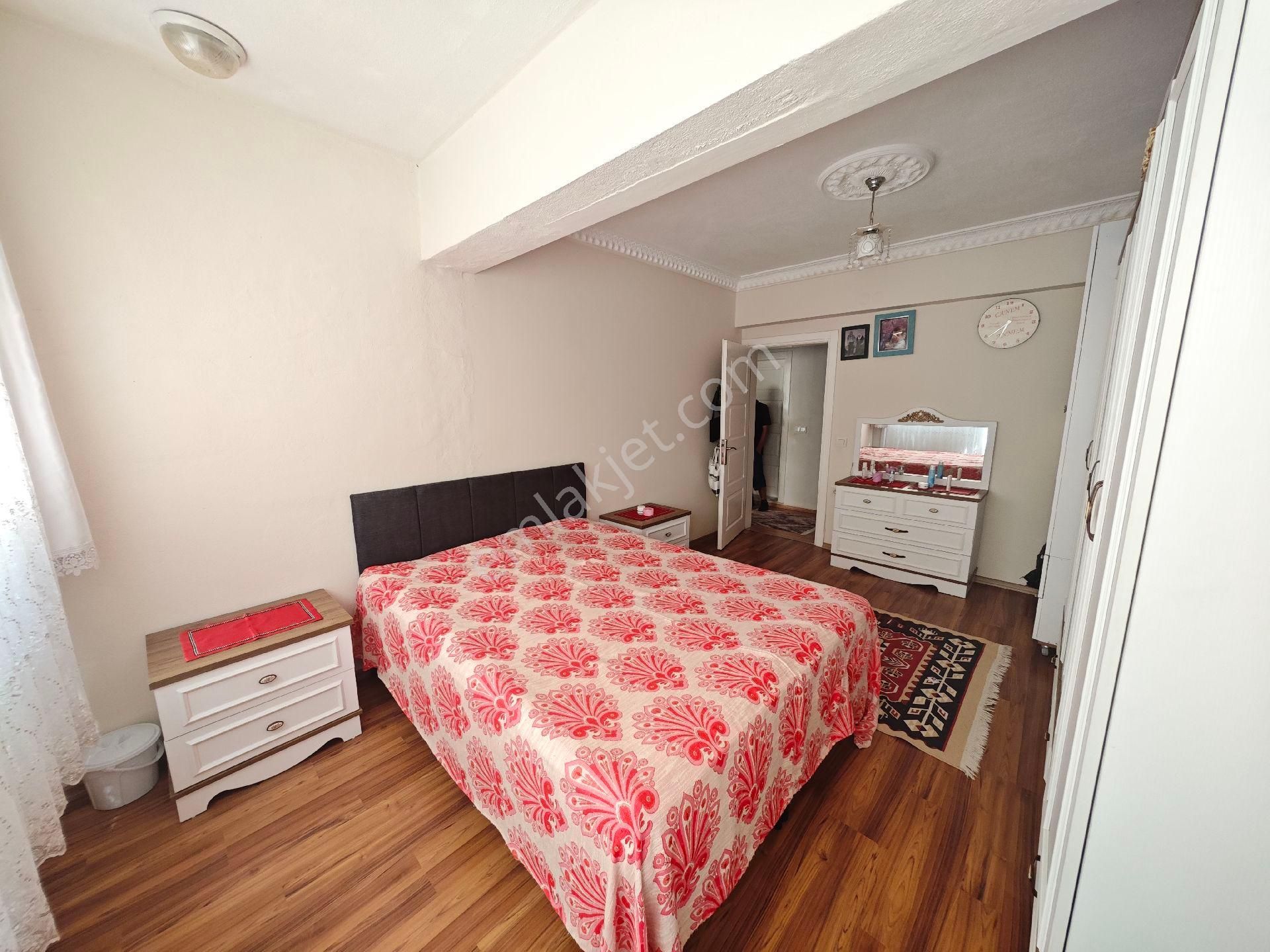 Didim Yeni Mahallede Satılık 2+1 Ayrı Mutfak Daire - Görsel 22