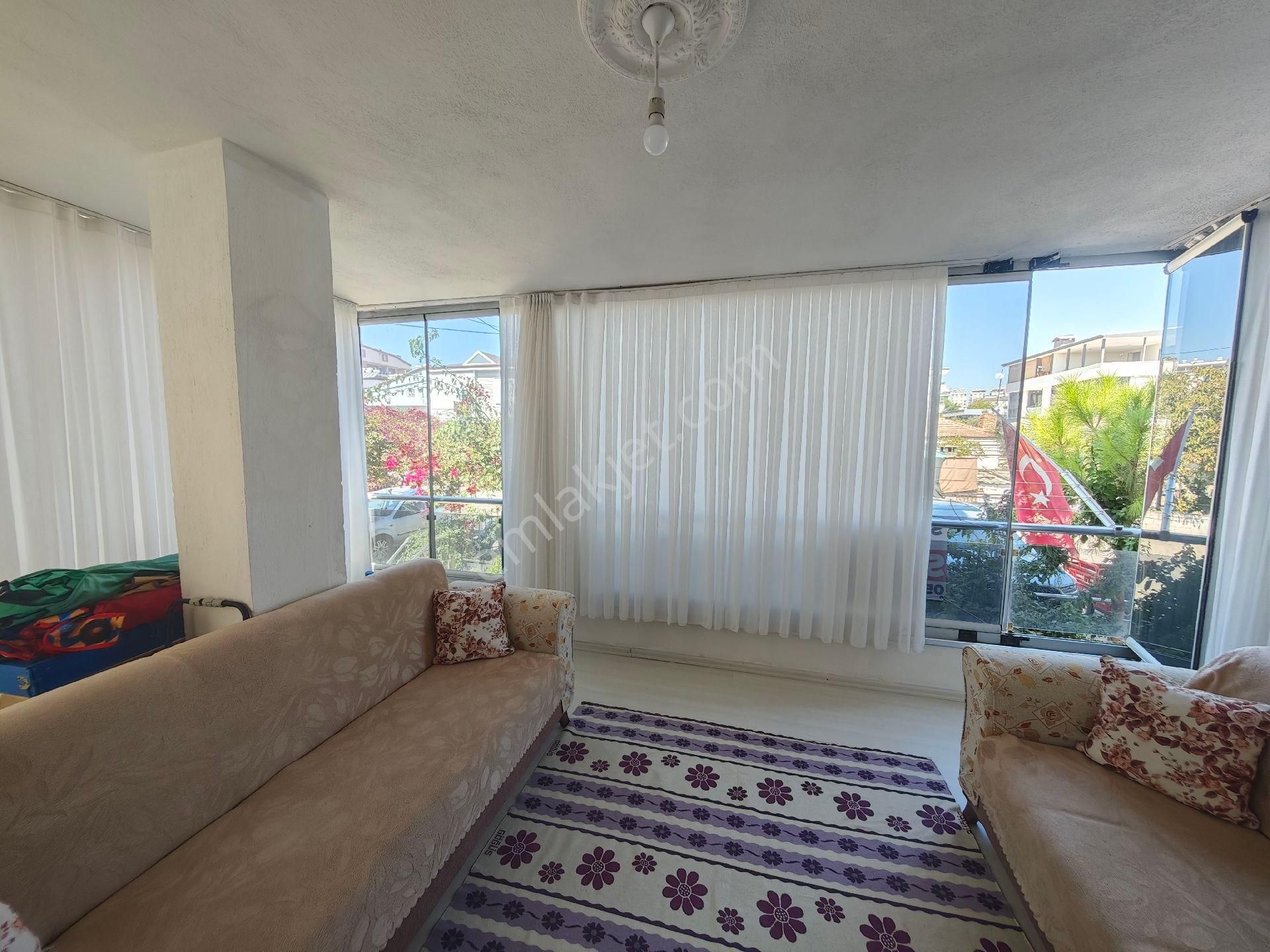 Didim Yeni Mahallede Satılık 2+1 Ayrı Mutfak Daire - Görsel 3