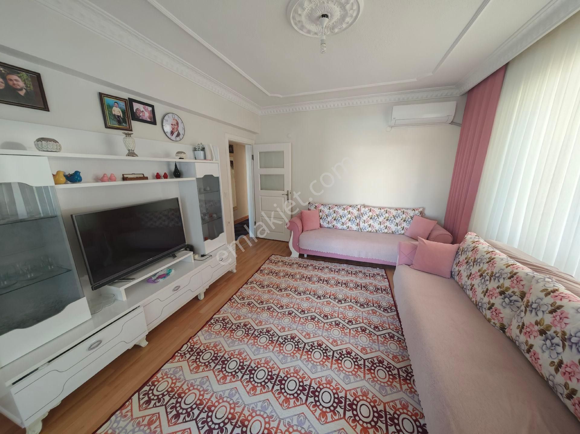 Didim Yeni Mahallede Satılık 2+1 Ayrı Mutfak Daire - Görsel 8