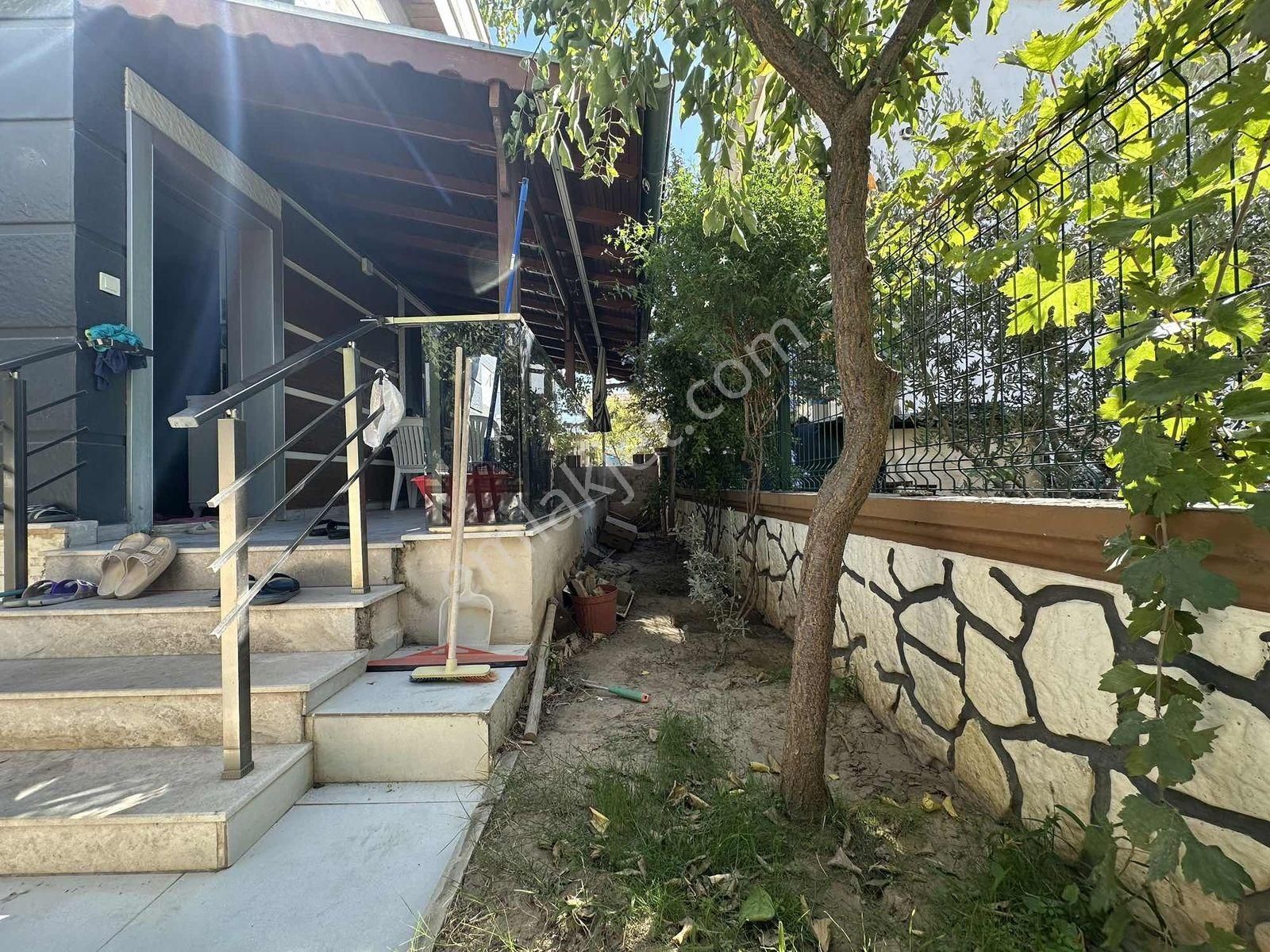 Seferihisar Doğanbey De Satılık 2+1 Villa Denize 500 Metre - Görsel 14