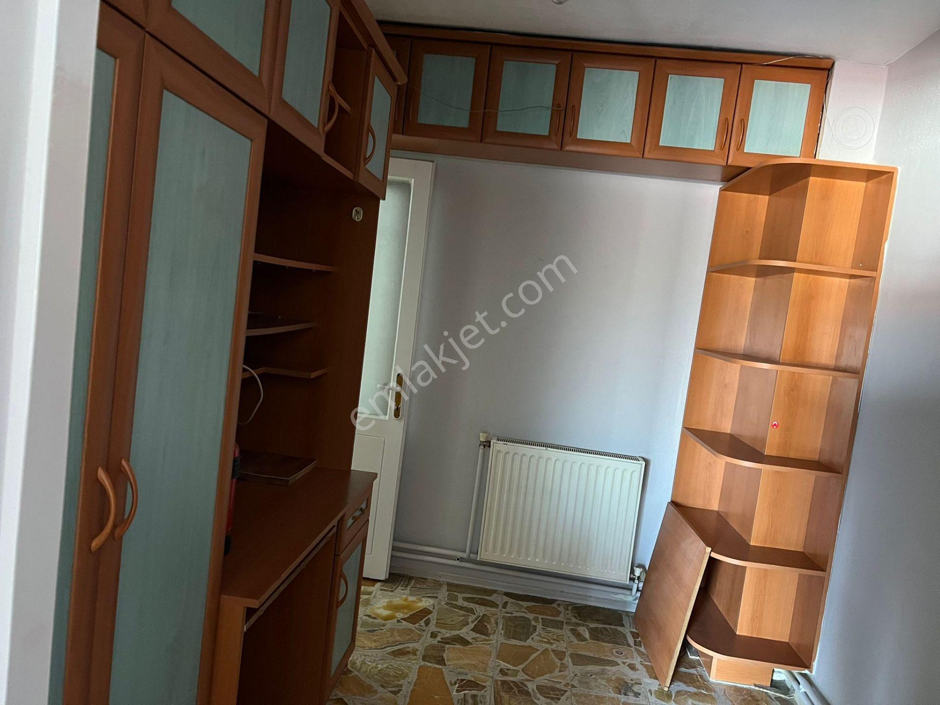 Çarşı İçerisinde 3+1 Ara Kat Doğalgazlı Daire - Görsel 11