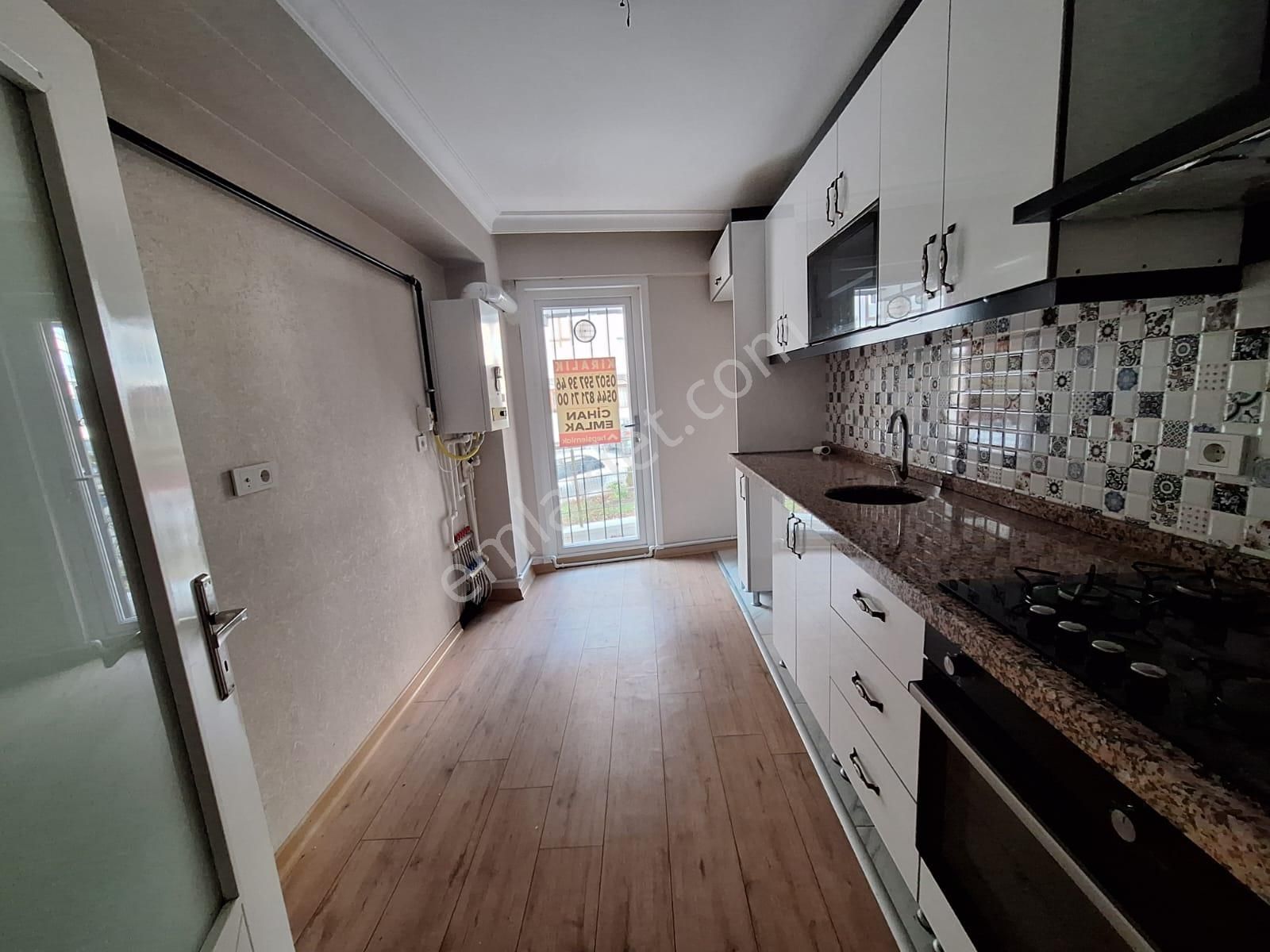 Cihandan Şehit Kübilayda Estergon Cadde Yakını Kiralık 2+1 Daire - Görsel 5