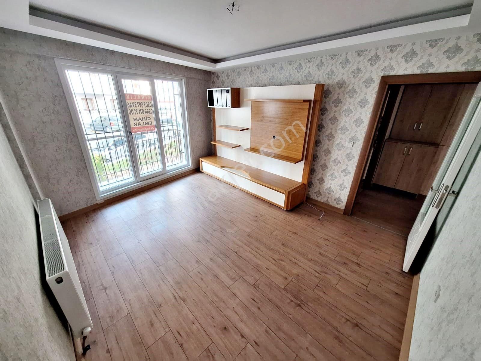 Cihandan Şehit Kübilayda Estergon Cadde Yakını Kiralık 2+1 Daire - Görsel 8