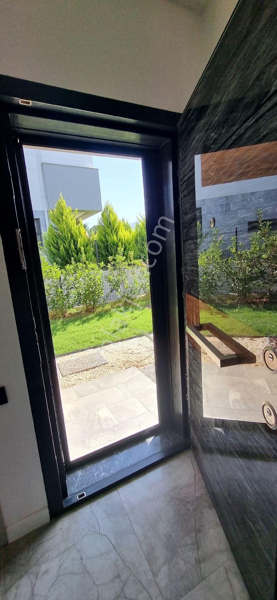 Satılık Lüks Villa - Görsel 33