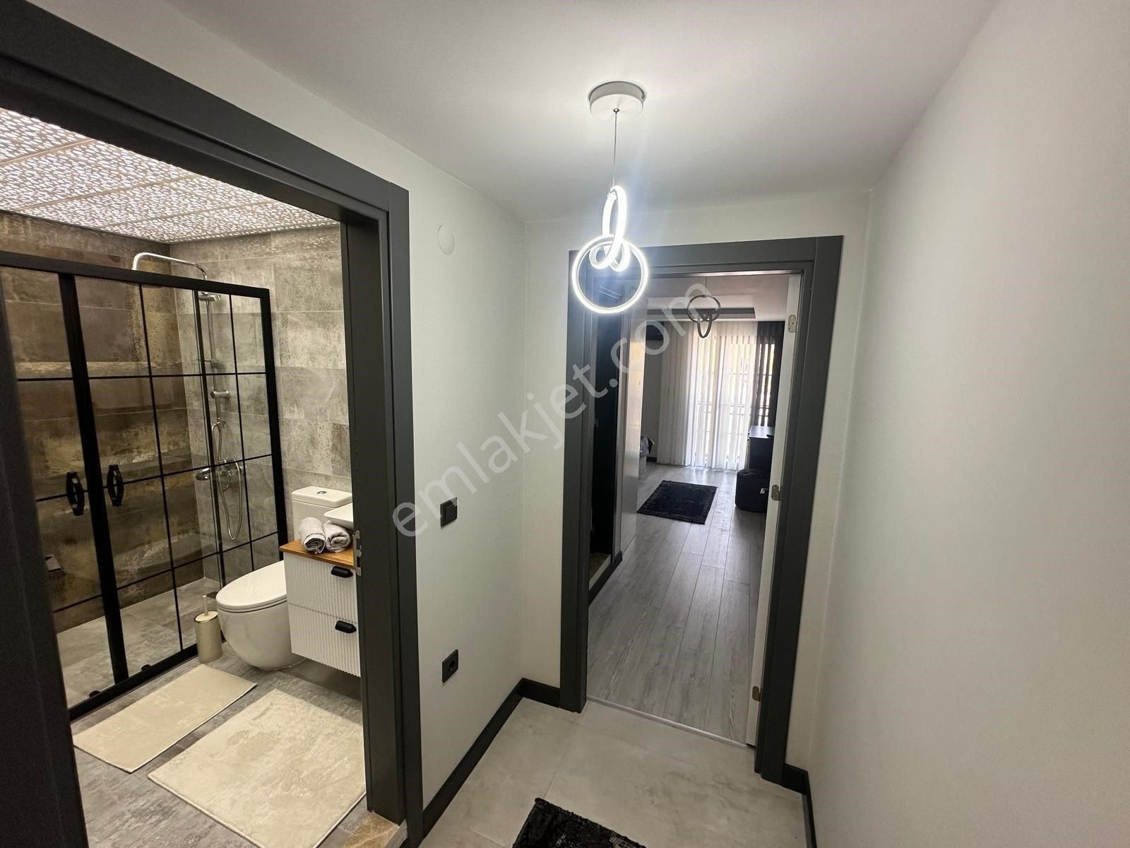 Kuşadası Kadınlar Denizine 150. Mt Mesafede 4+1 Tripleks Satılık Villa - Görsel 15