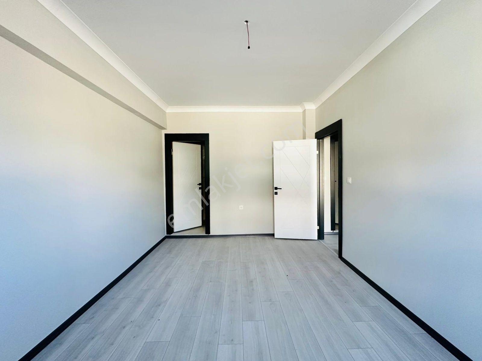 Başpınar'da Ebeveyn Banyolu Asansörlü 3+1 Ara Kat Satılık Sıfır Daire !! - Görsel 12