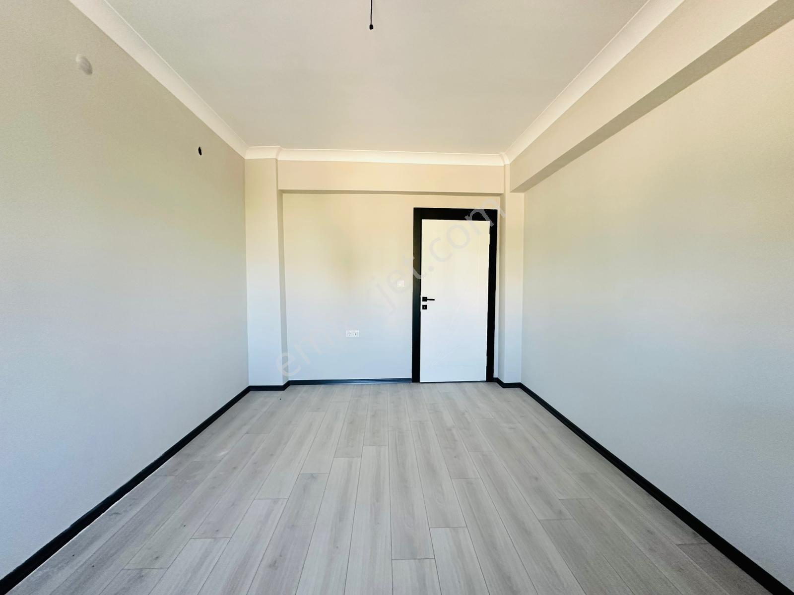 Başpınar'da Ebeveyn Banyolu Asansörlü 3+1 Ara Kat Satılık Sıfır Daire !! - Görsel 16