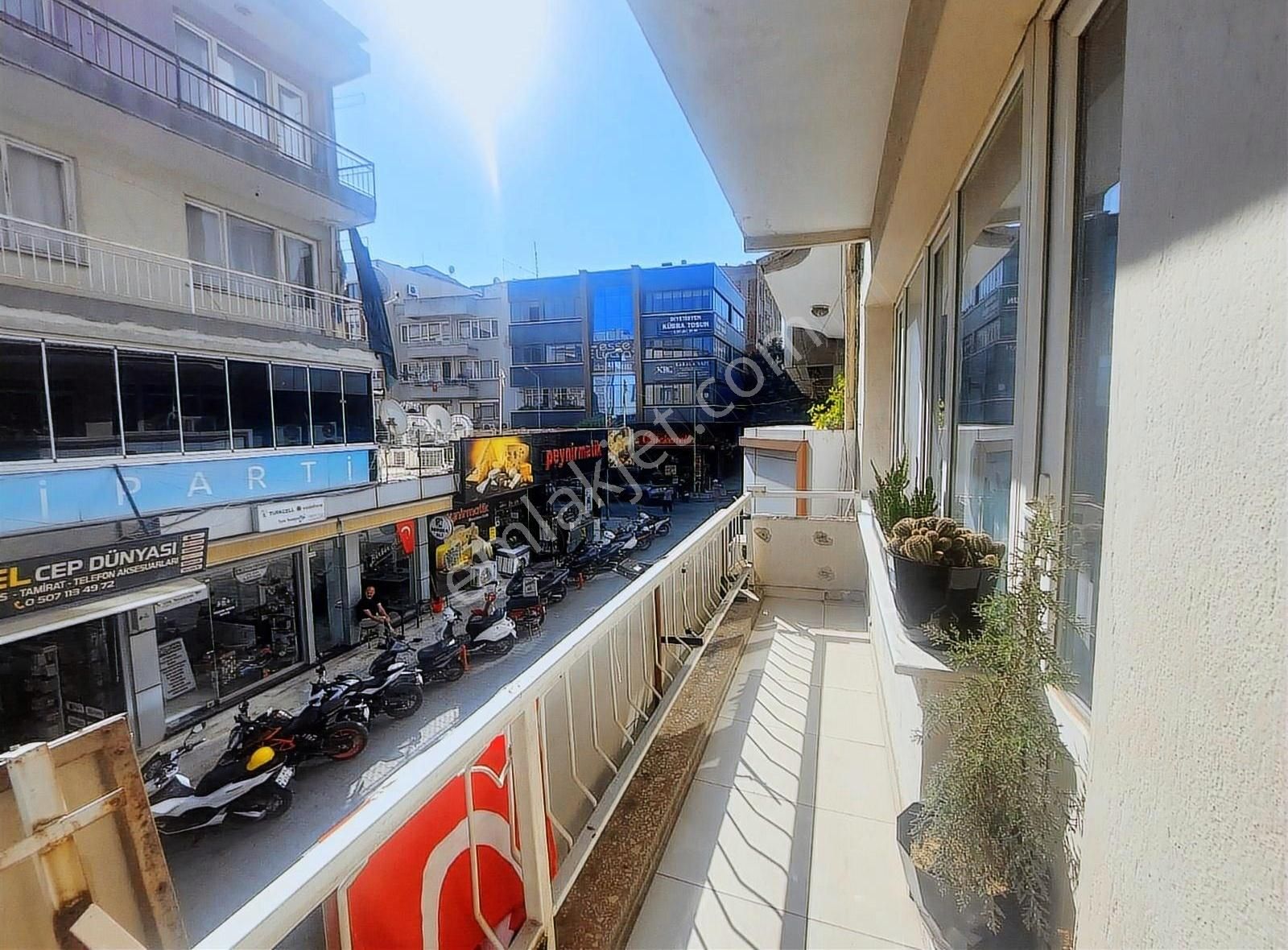 Sevgi Yolu Halkbank Yanı 116 M2 Satılık Ofis - Görsel 3