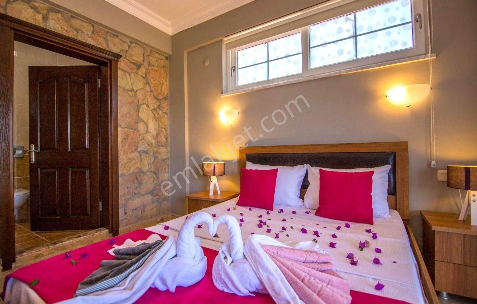 Goldhouse Dan Satılık Yeşil Üzümlüde 415 M² Arsa İçinde Müstakil 3+1 Villa - Görsel 14