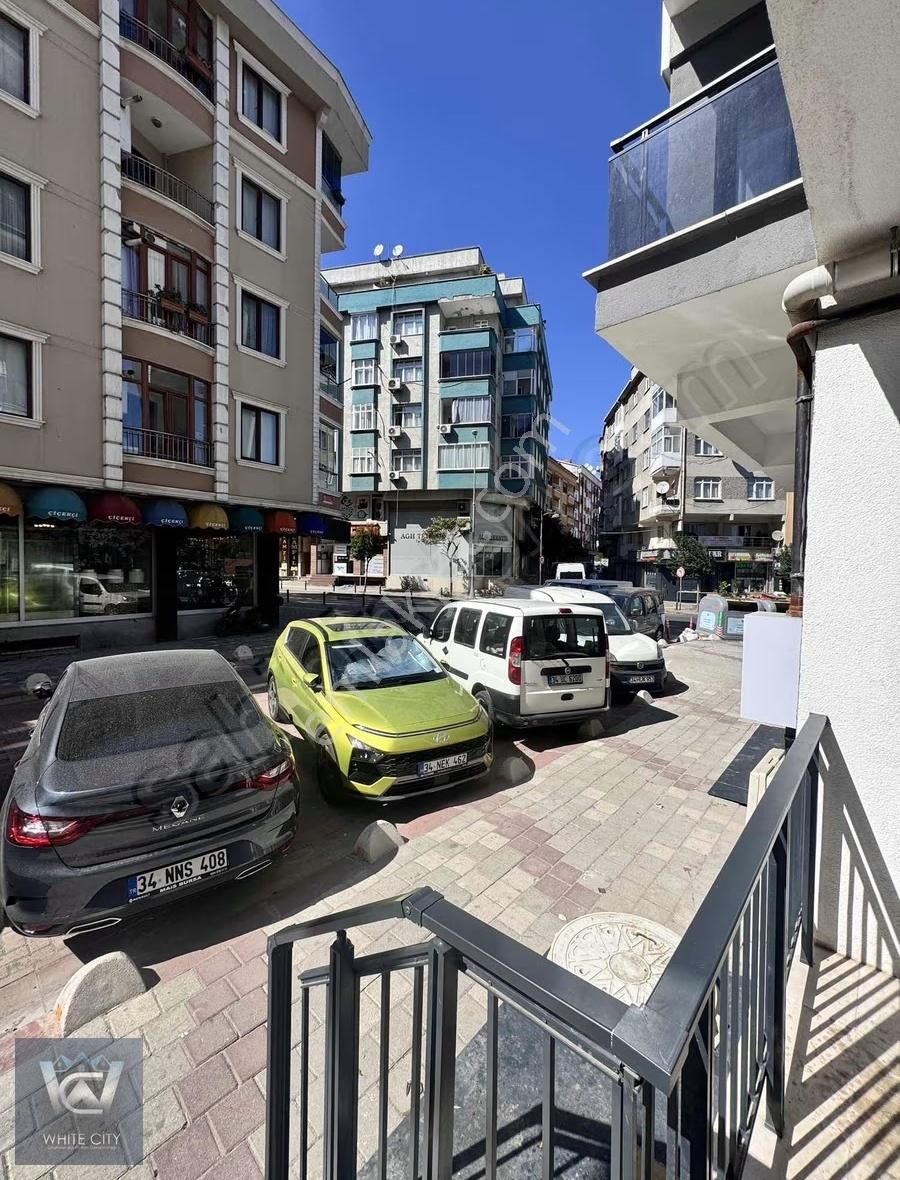 Zeytinburnu Telsiz Mah Toki Sitesinde Kiralık Dükan - Görsel 3