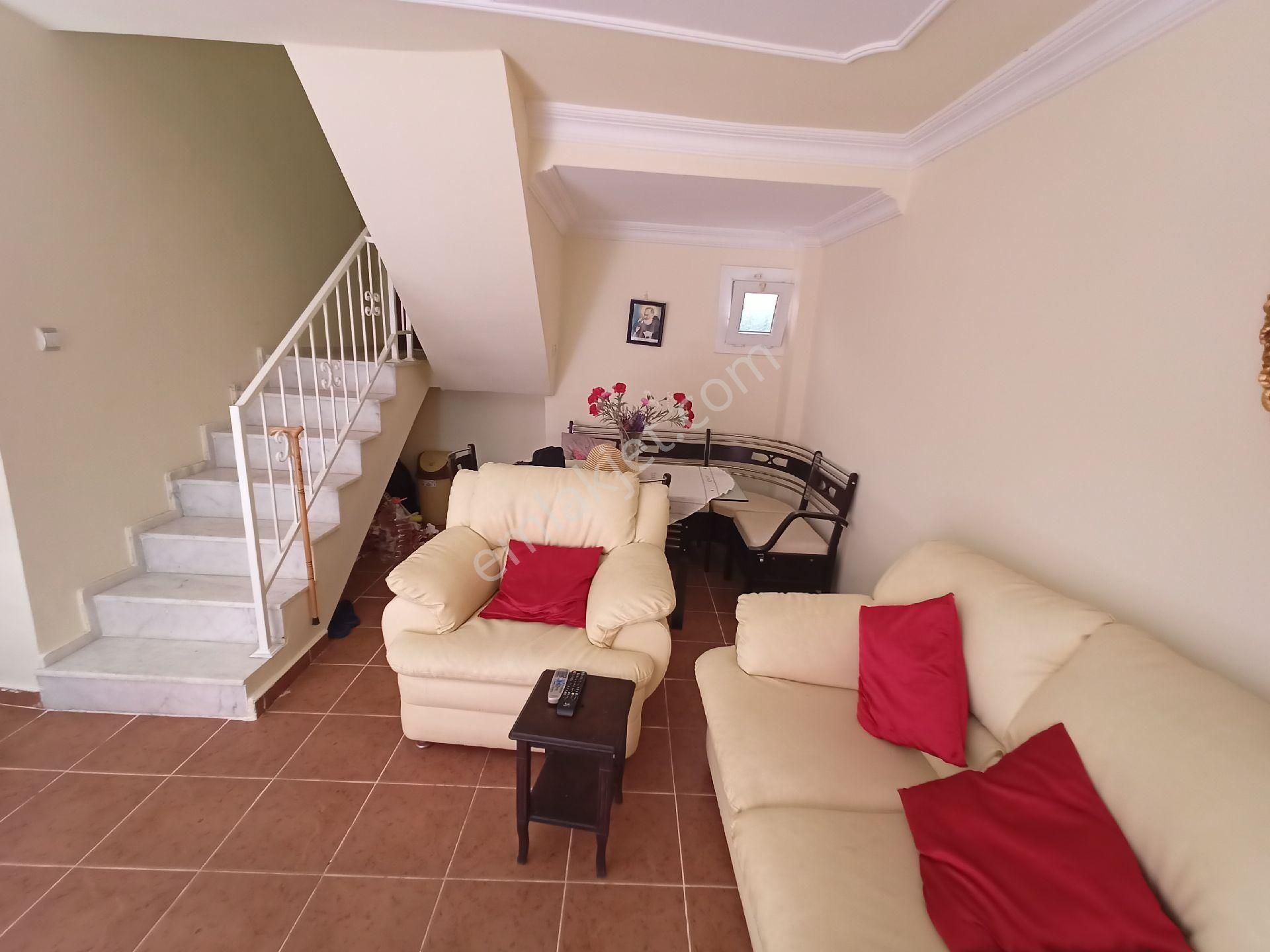 Kuşadası Kadınlar Denizi Bölgesi Güvenlikli Sitede 4+1 Yazlık - Görsel 14