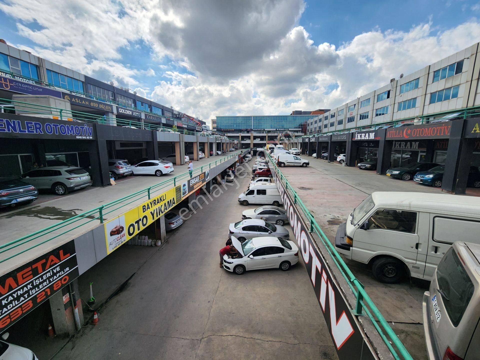 Sancaktepe Otomer Galericeler Sitesinde 7 Metre Cepheli Satılık Dükkan - Görsel 31