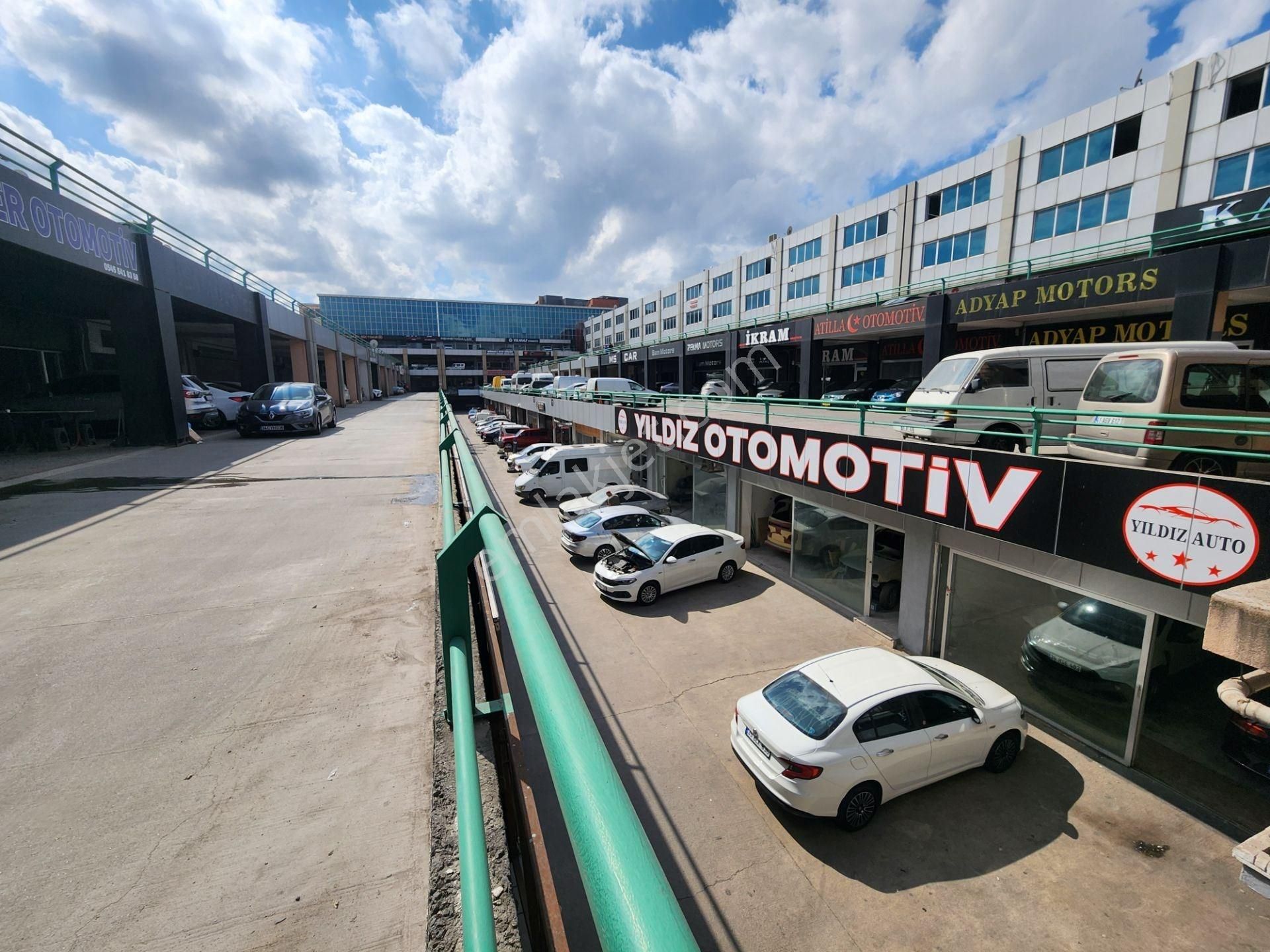 Sancaktepe Otomer Galericeler Sitesinde 7 Metre Cepheli Satılık Dükkan - Görsel 2