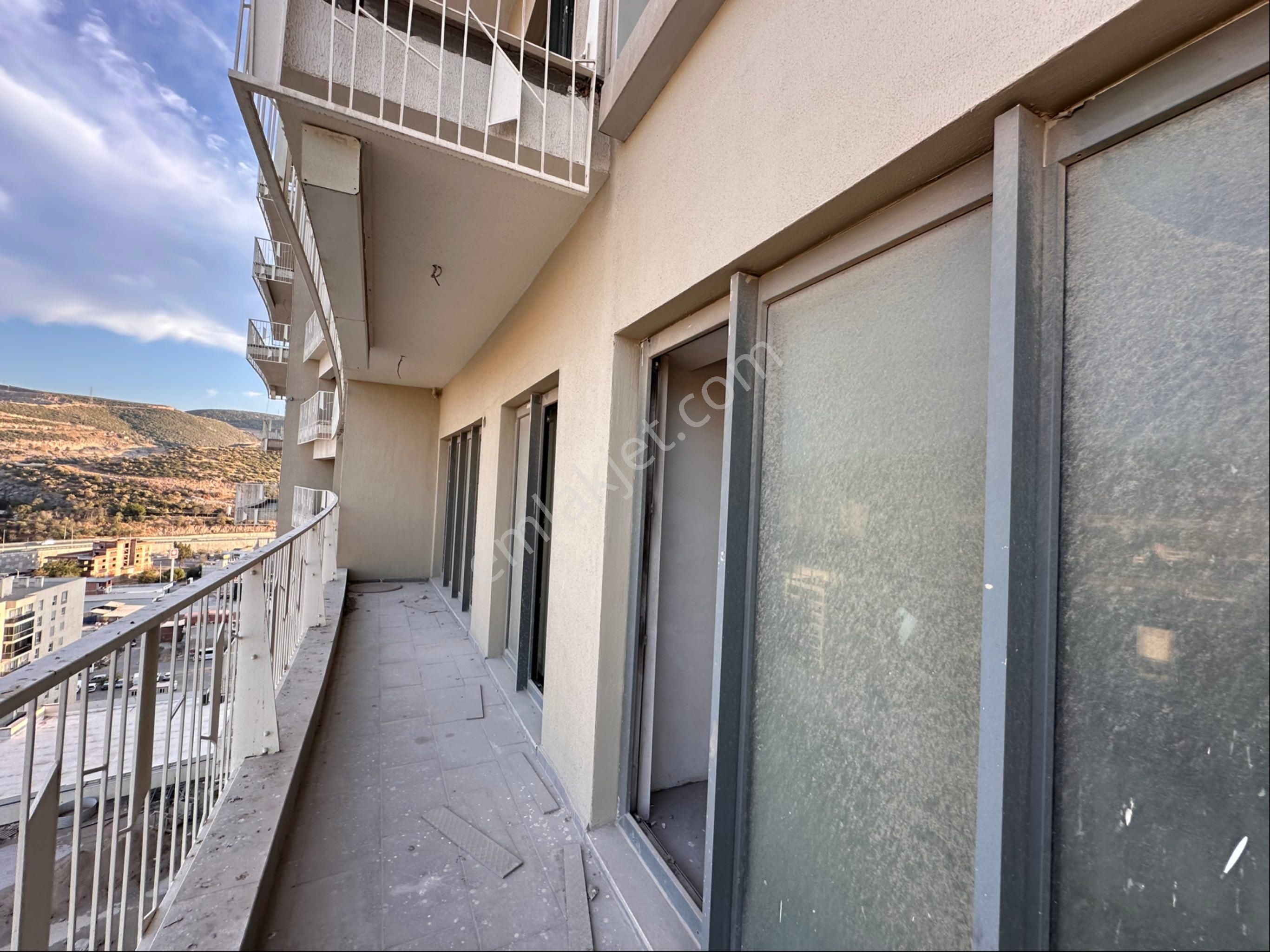 Bornova Poınt Resıdence Satılık 2+1 Daire - Görsel 20