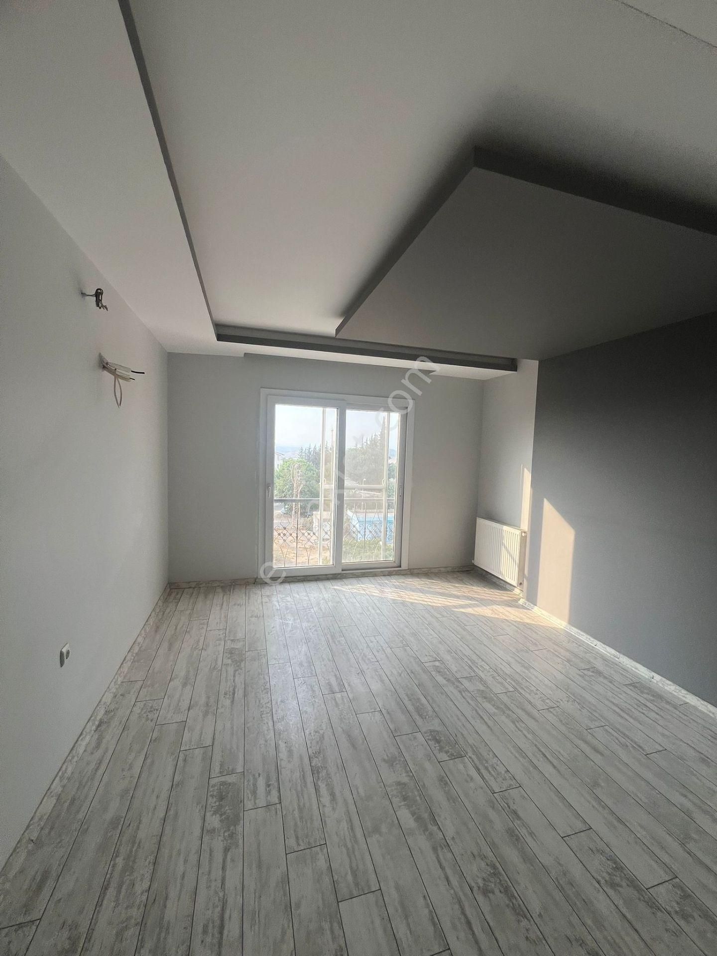 Kulepark~farkıyla~ile~çınarlıda~bulvar~üzeri~göl~manzaralı~3+1 - Görsel 11