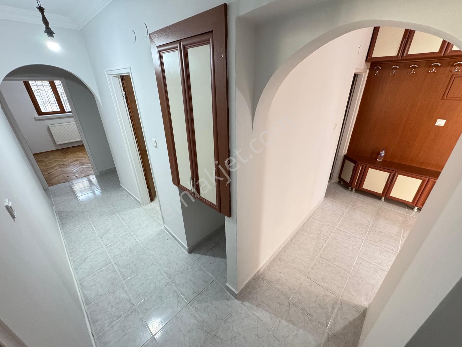 Ufuktepe' De Cadde Üzerinde Masrafsız 4+1 Daire! - Görsel 29