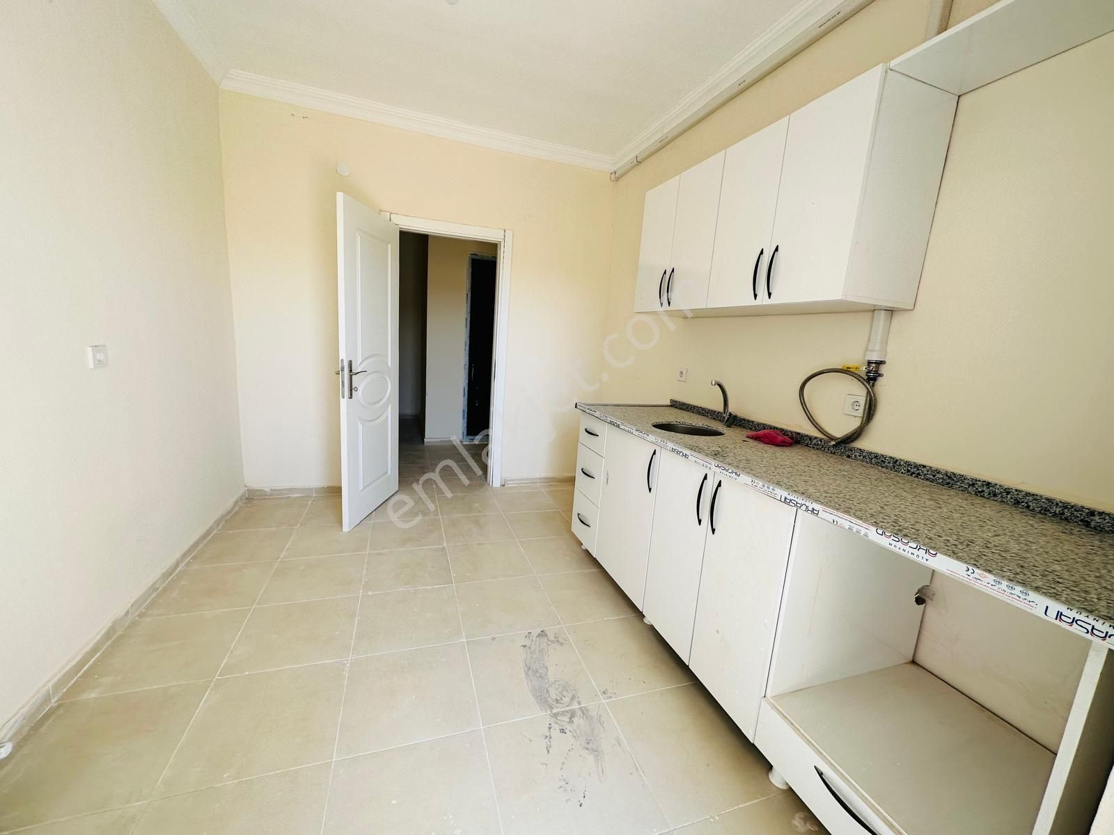 Dinç Emlaktan Satılık 3+1 Daire - Görsel 7