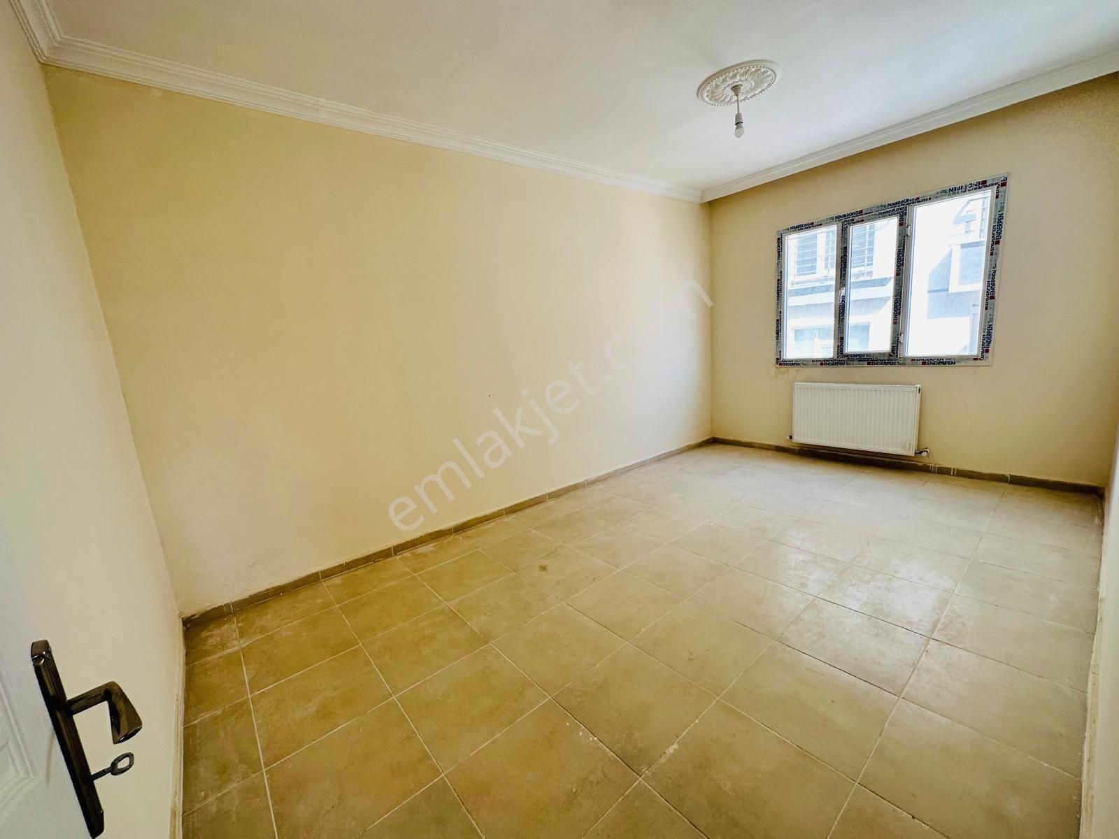 Dinç Emlaktan Satılık 3+1 Daire - Görsel 12