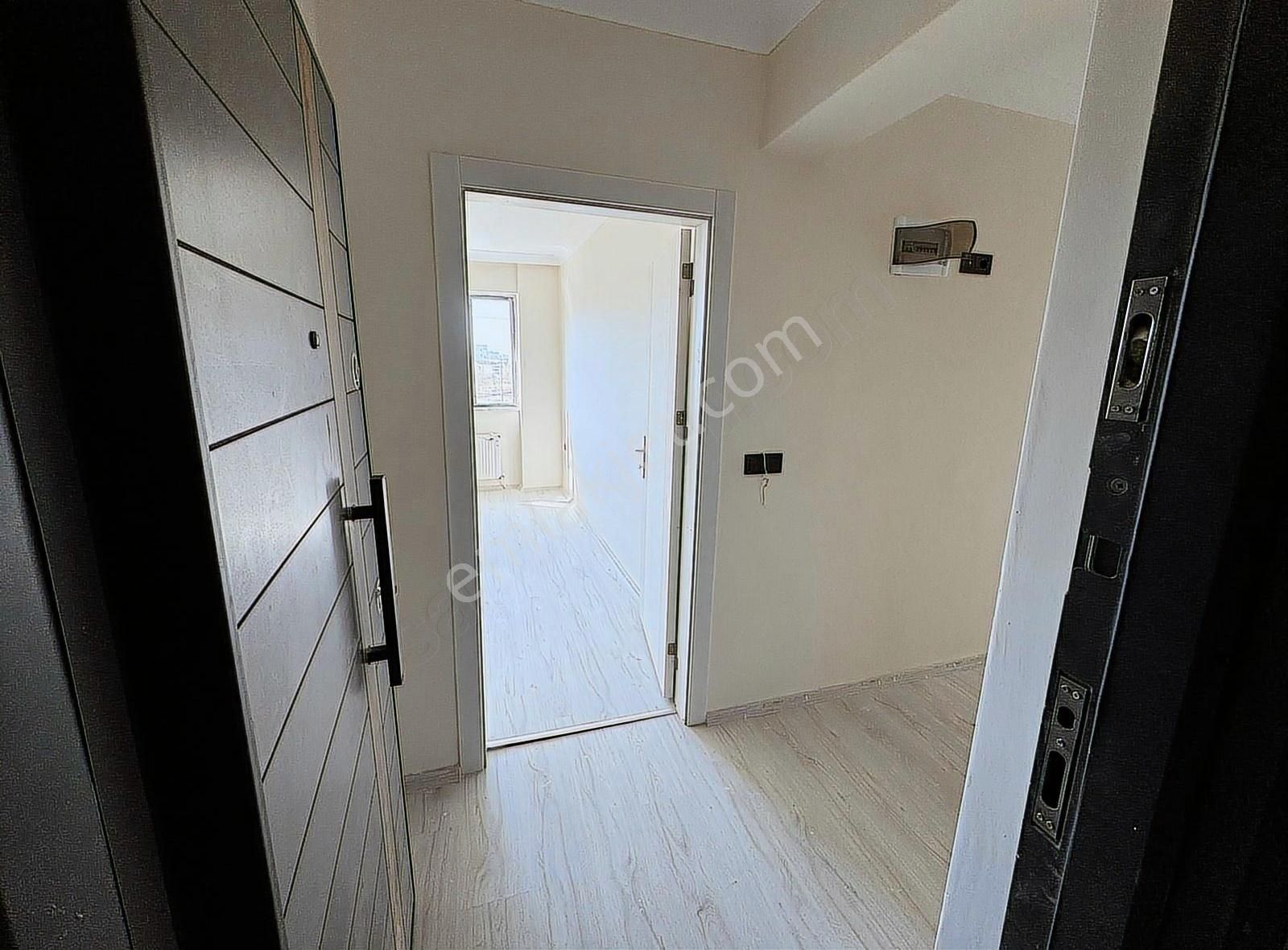 Kalafat Yolunda Satılık 3+1 Geniş Dubleks - Görsel 22