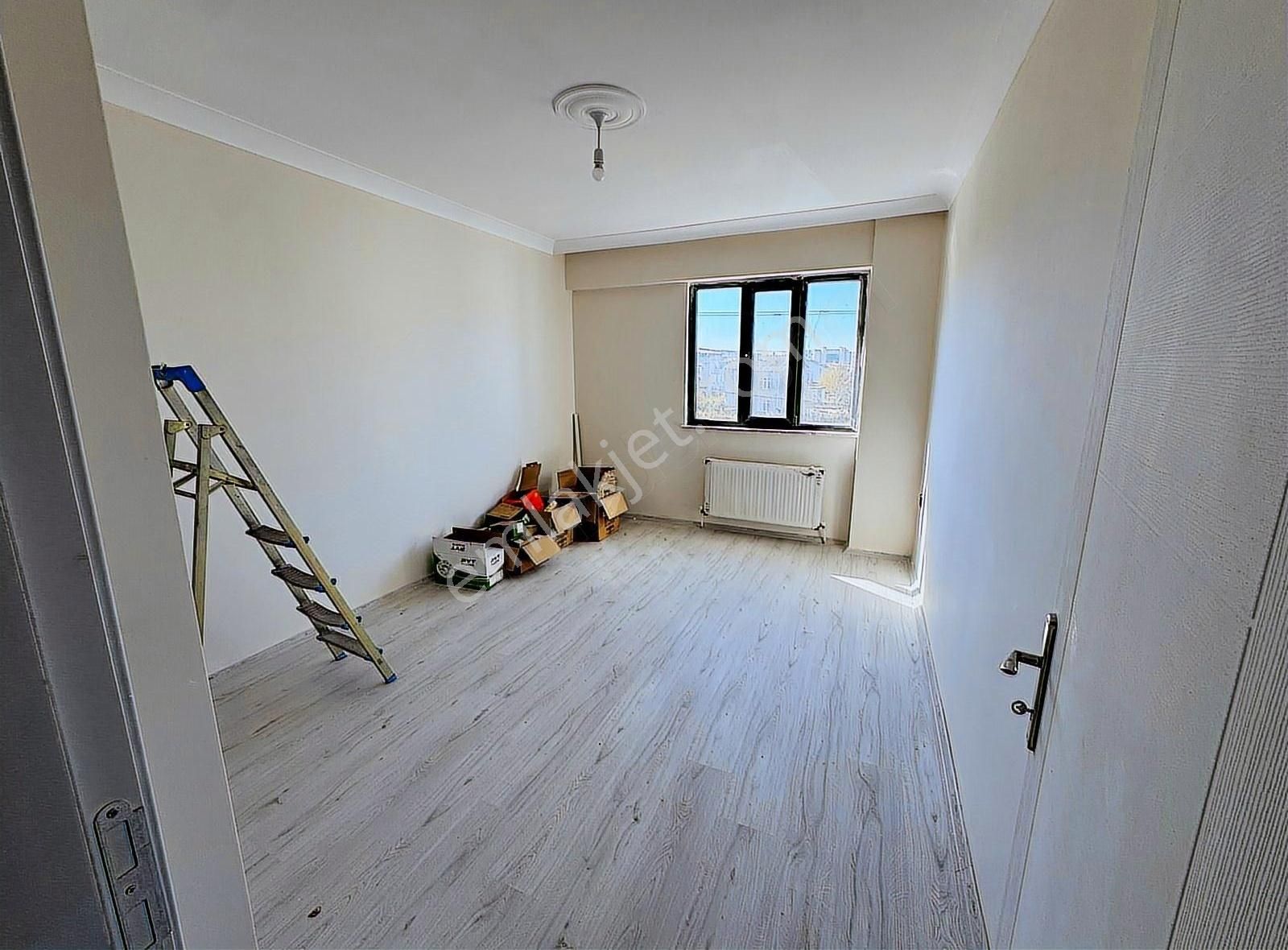 Kalafat Yolunda Satılık 3+1 Geniş Dubleks - Görsel 11