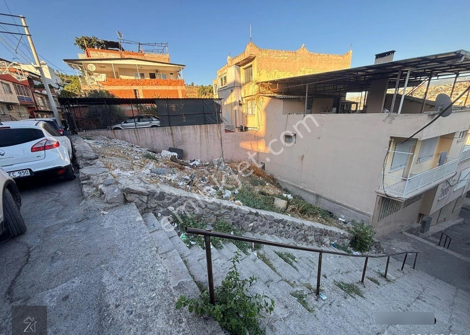 Konak Aziziyede 122 M2 Yatırımlık Satılık Köşe Arsa - Görsel 7