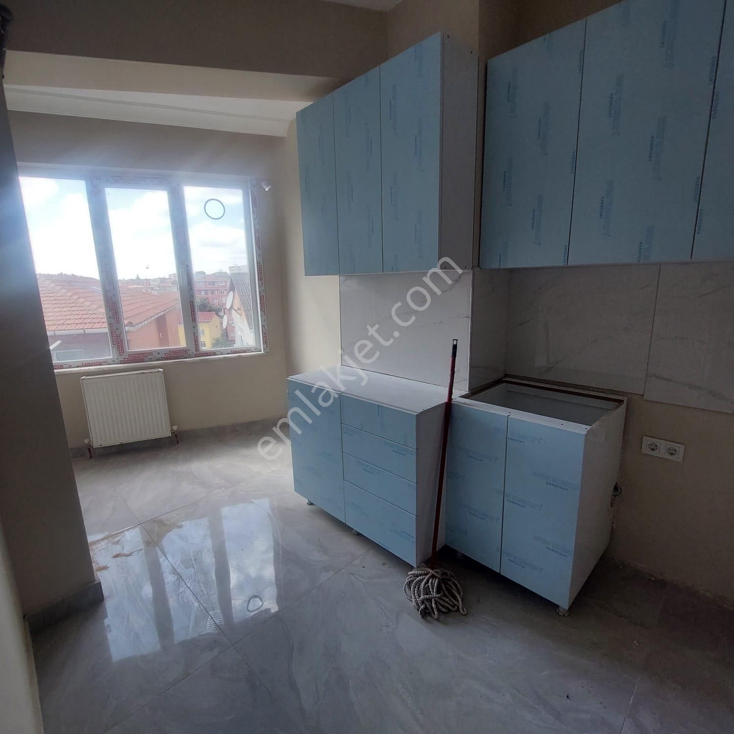 Tarabyaüstü Komple Sıfırlanmış Ulaşım Yakın 2+1 Kiralık Daire - Görsel 14