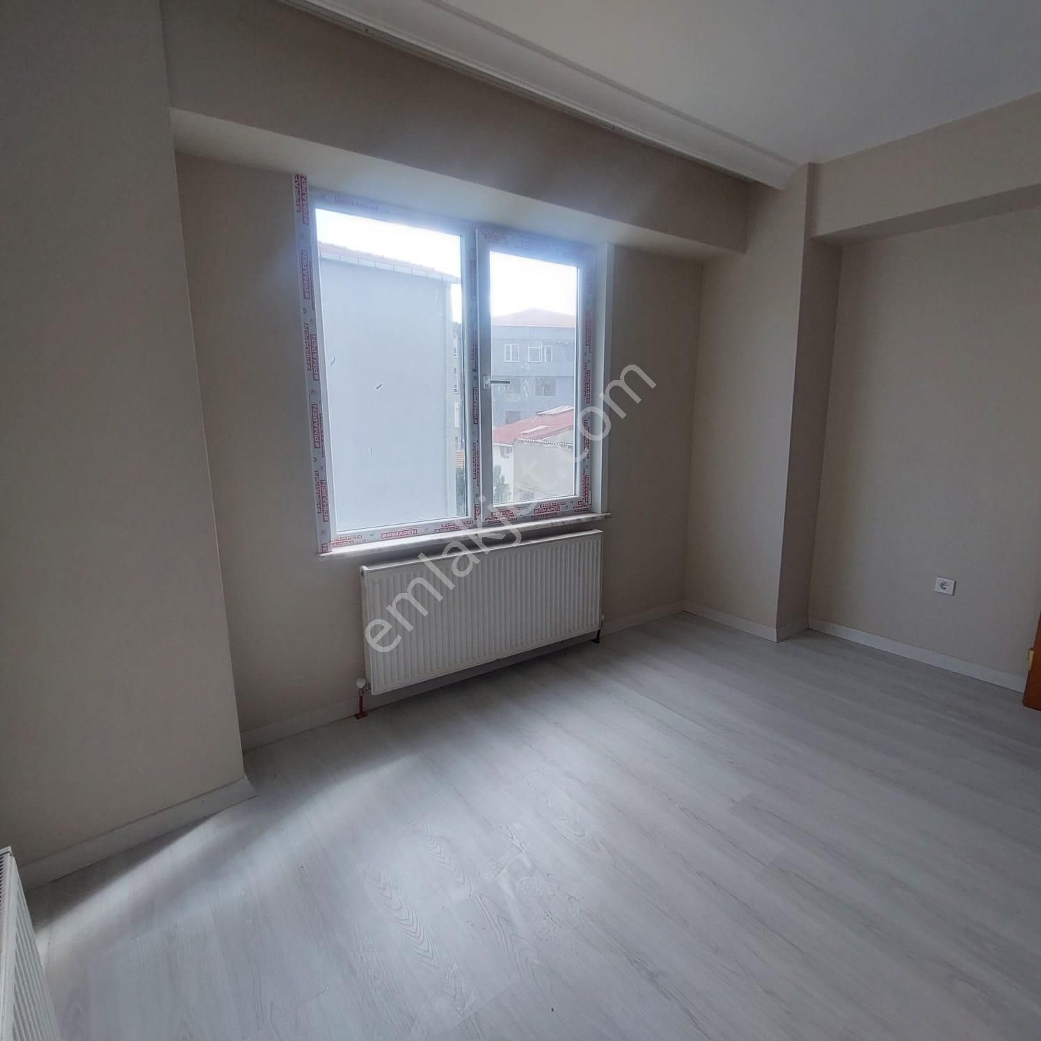 Tarabyaüstü Komple Sıfırlanmış Ulaşım Yakın 2+1 Kiralık Daire - Görsel 5