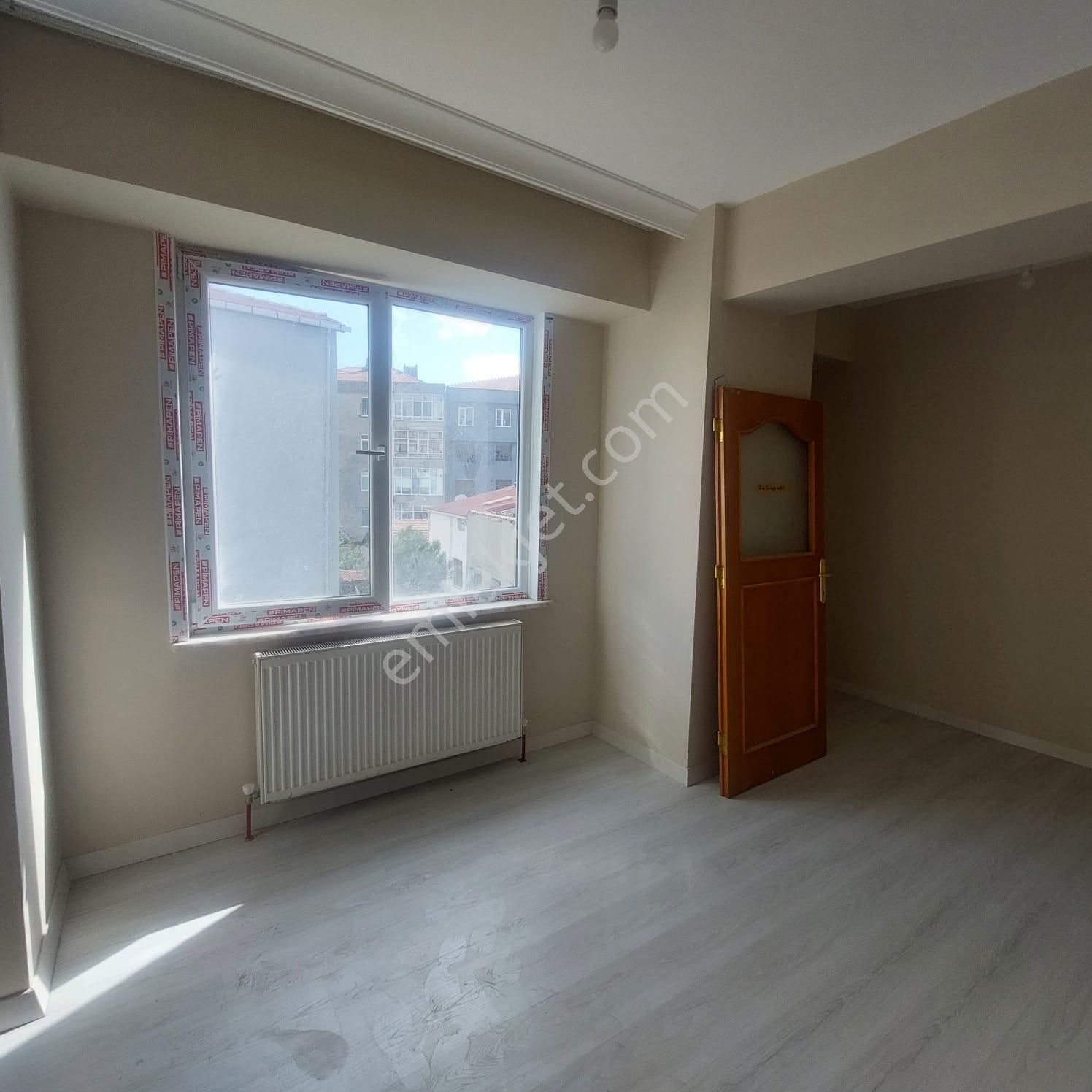 Tarabyaüstü Komple Sıfırlanmış Ulaşım Yakın 2+1 Kiralık Daire - Görsel 8