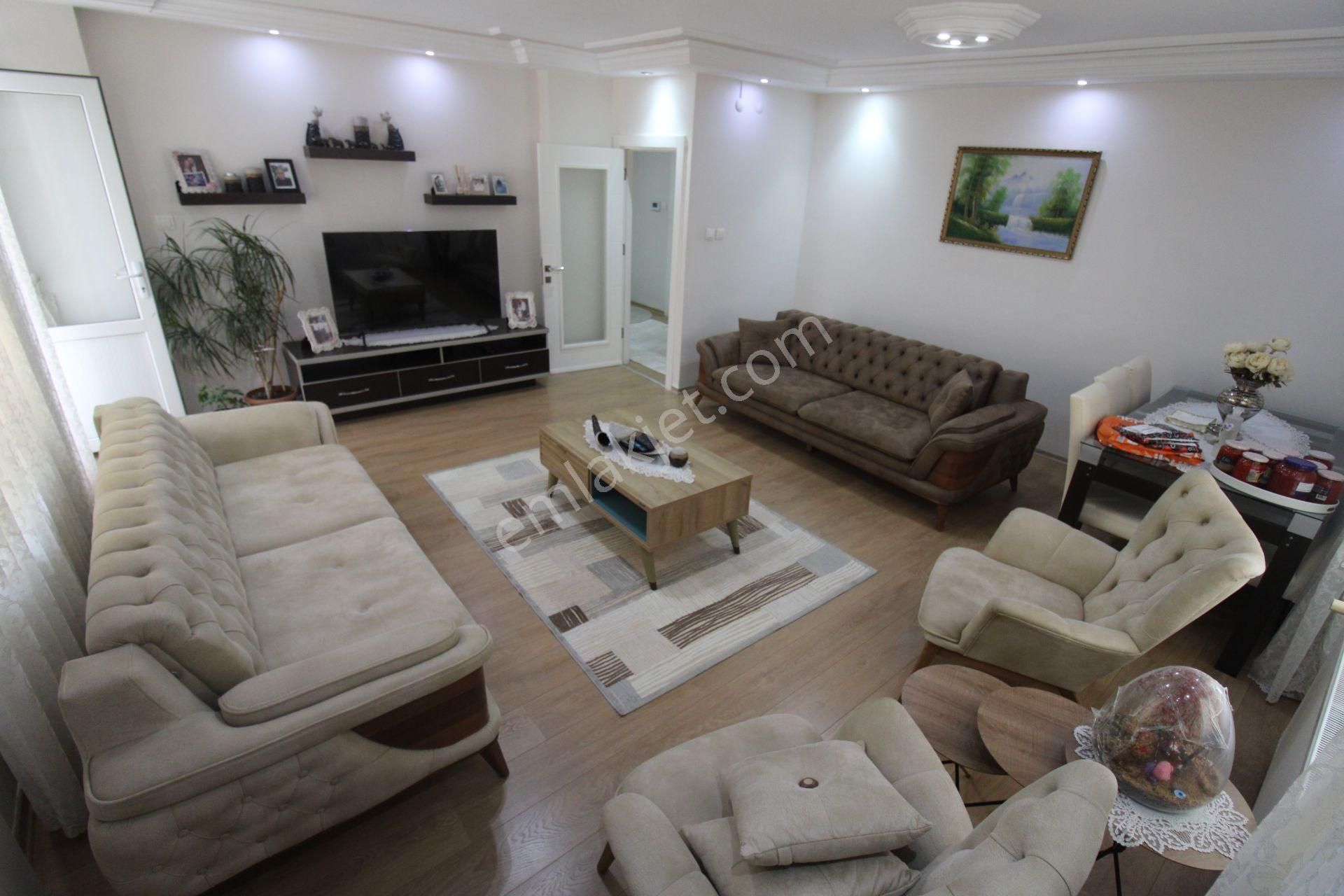 Yeni Mah Merkzde 3+1 Cepheleri Açık Full Yapılı Doğalgazlı Daire - Görsel 11
